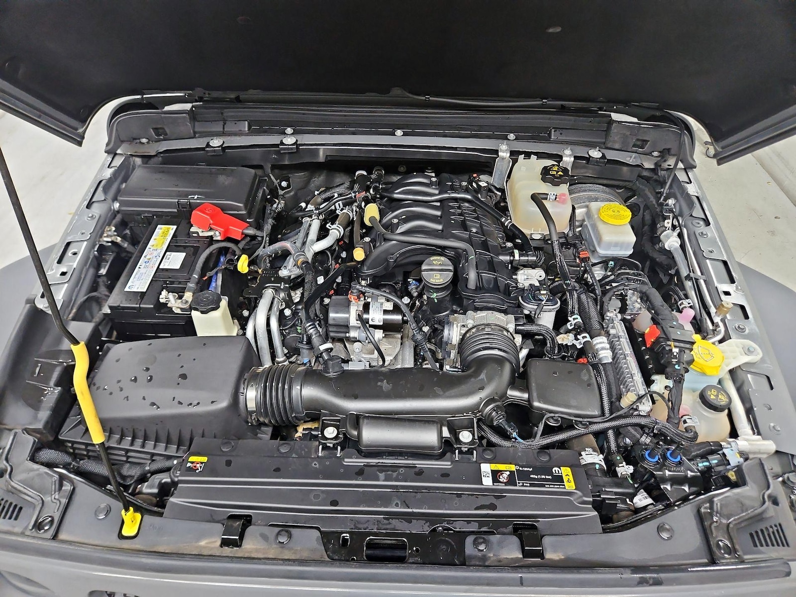 2023 Jeep Wrangler 4-Door Sport - Photo 24
