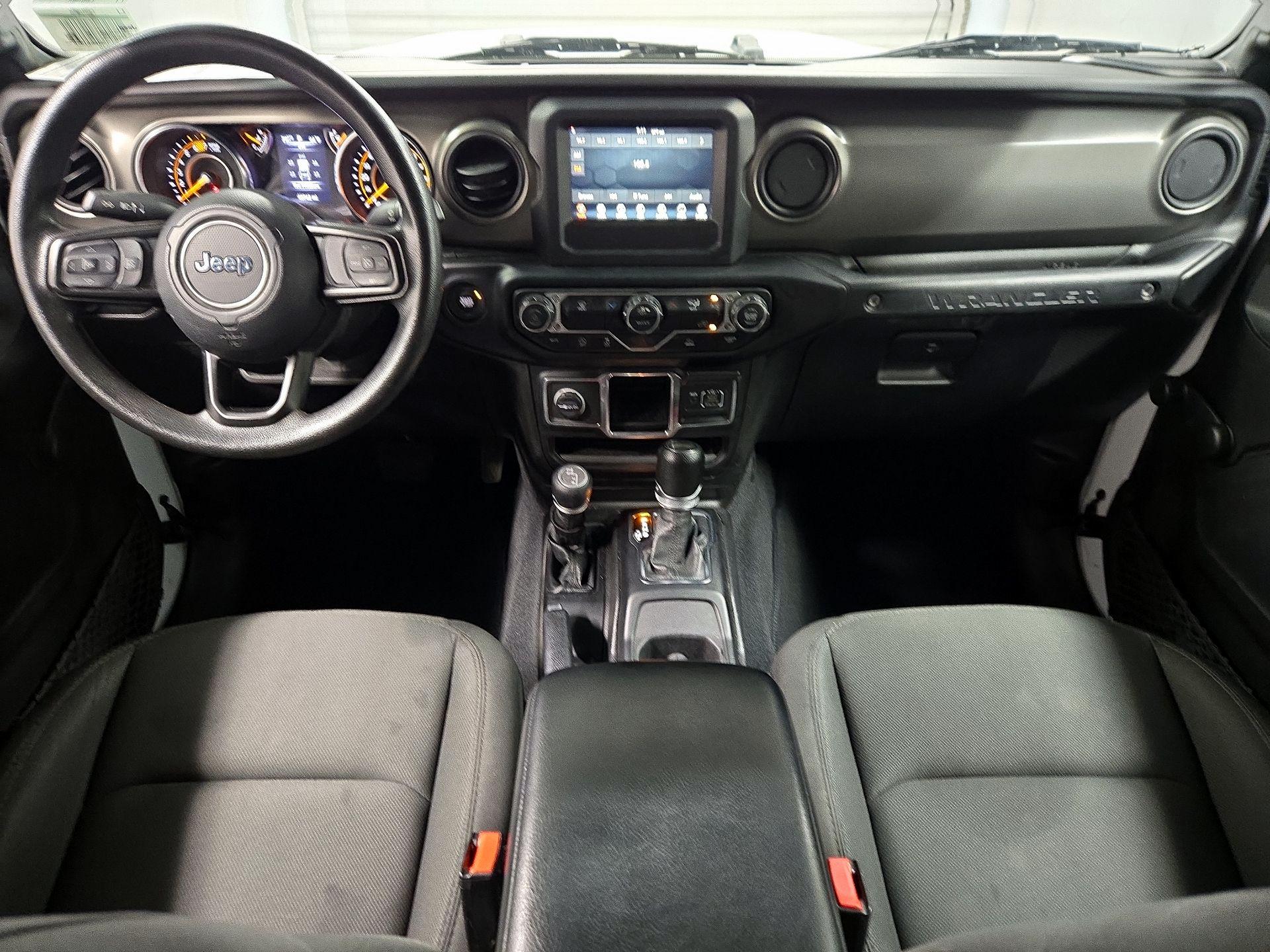 Thumbnail: 2023 Jeep Wrangler - 9