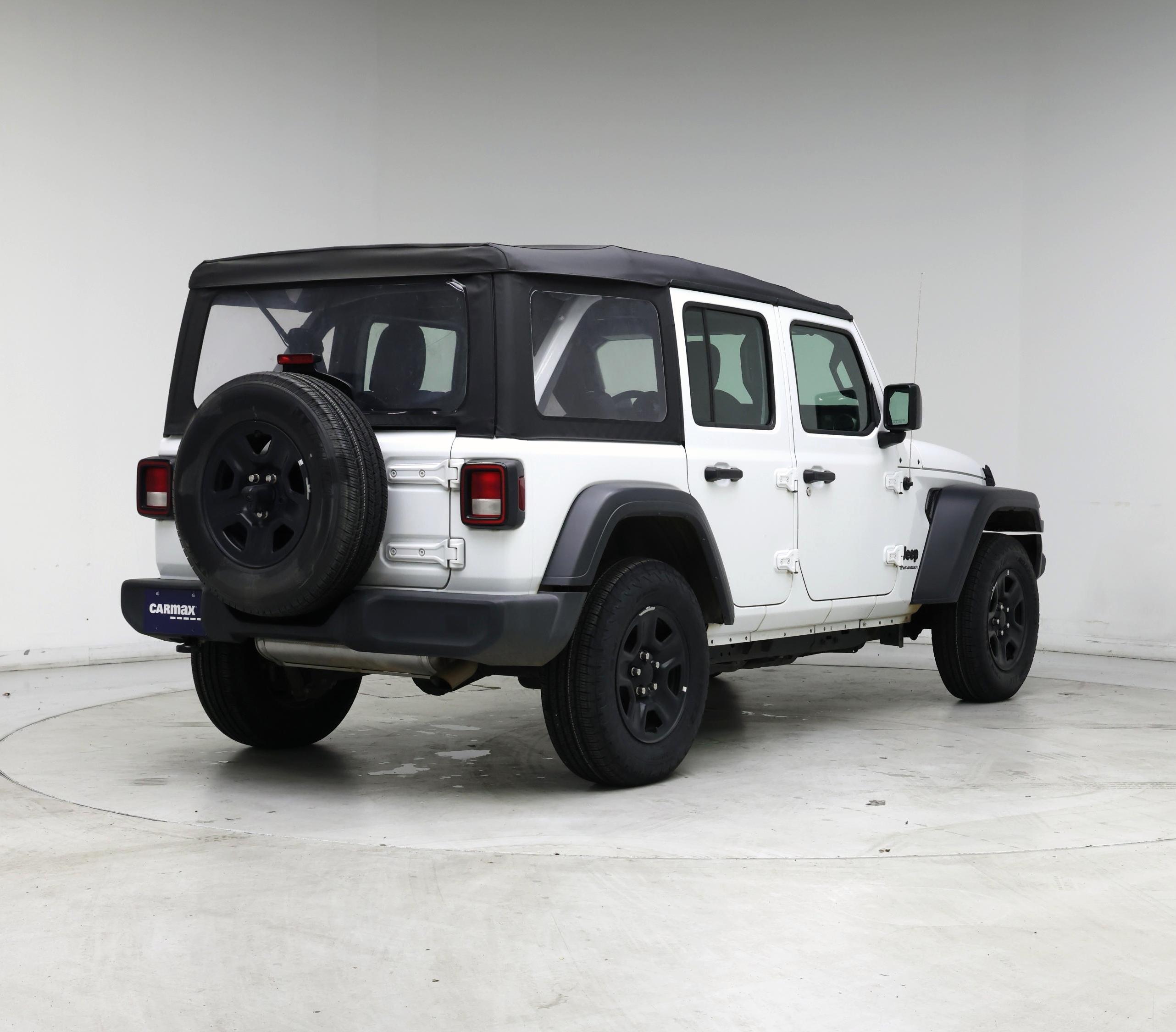 Thumbnail: 2023 Jeep Wrangler - 8