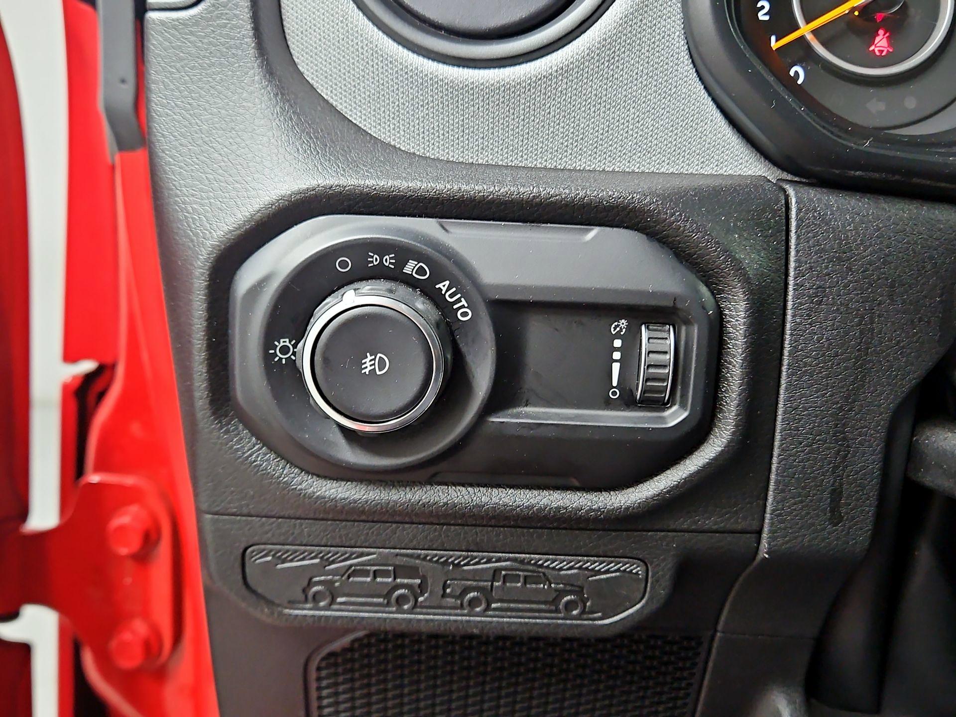 Thumbnail: 2025 Jeep Wrangler - 13
