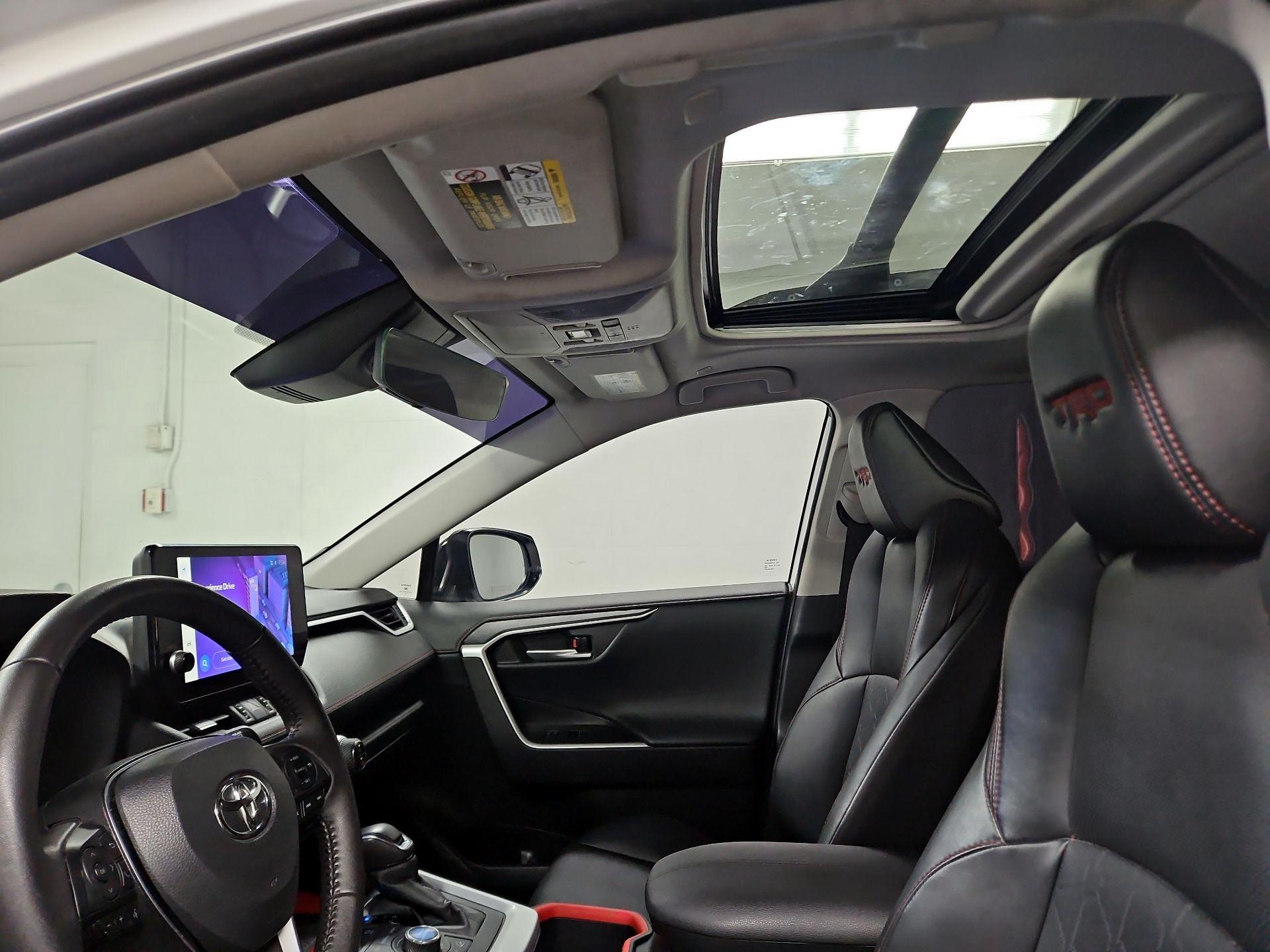 Thumbnail: 2023 Toyota RAV4 - 19