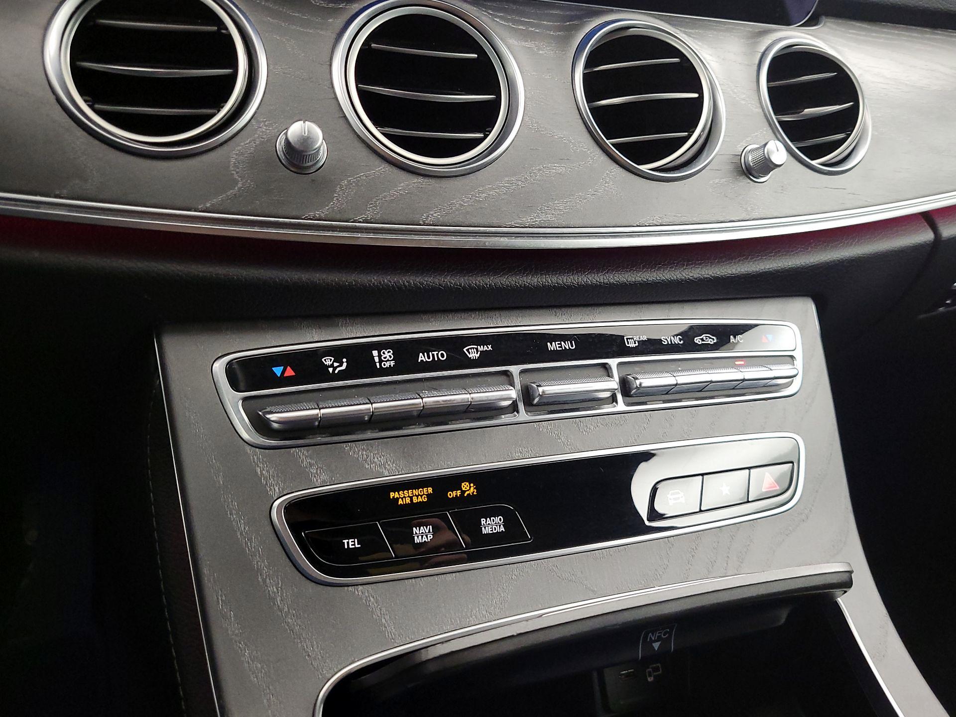Thumbnail: 2021 Mercedes-Benz E-Class - 17