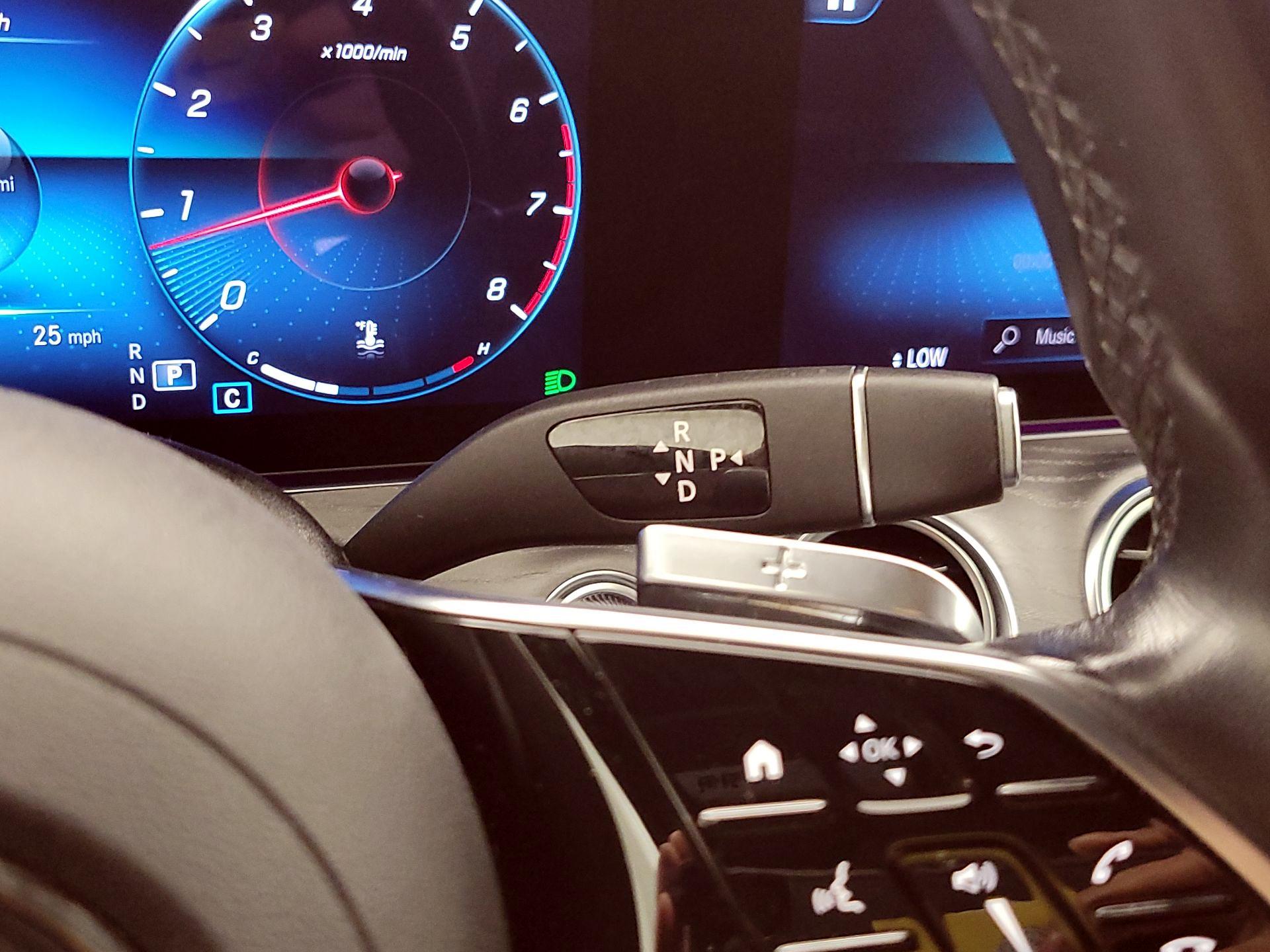 Thumbnail: 2021 Mercedes-Benz E-Class - 18
