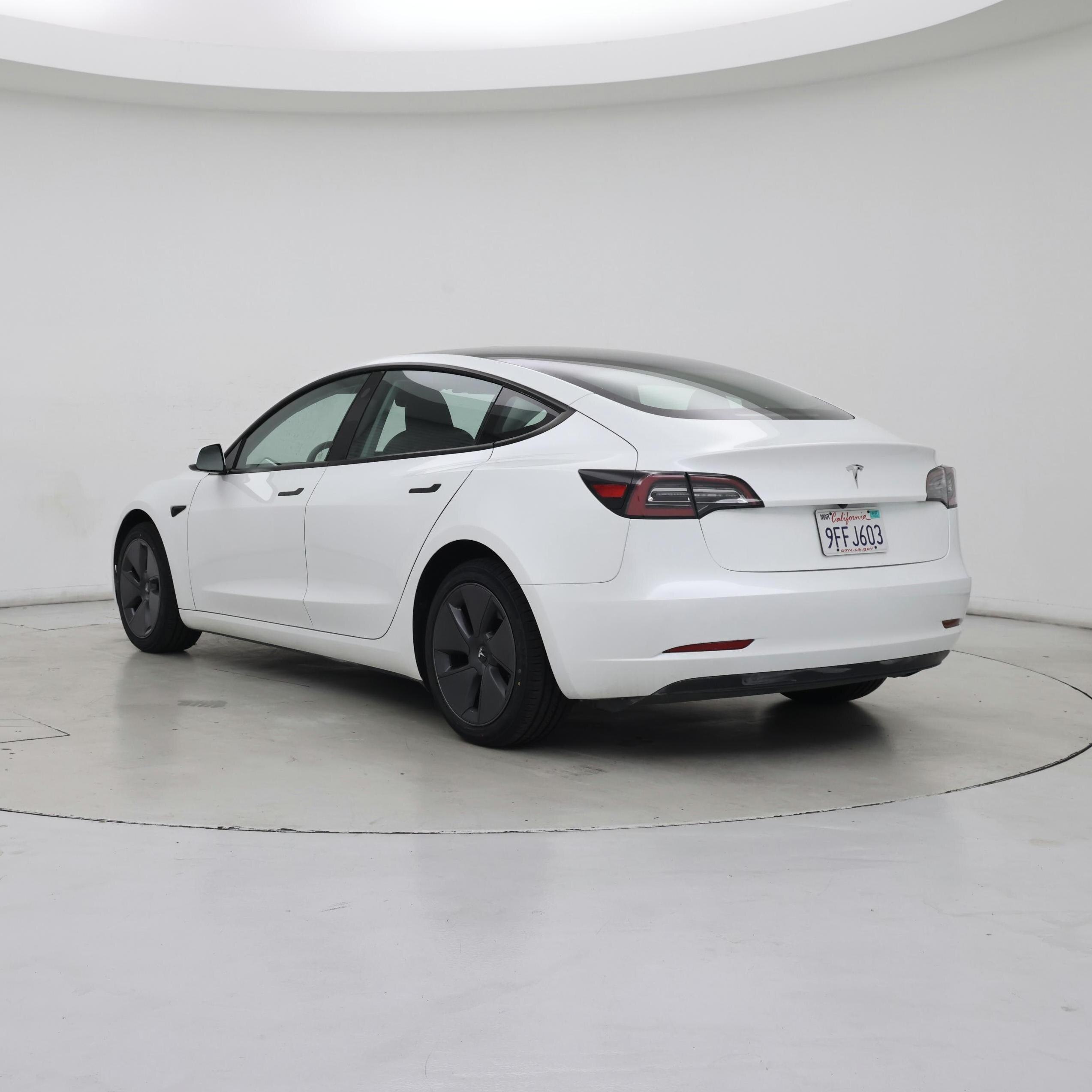 Thumbnail: 2023 Tesla Model 3 - 2