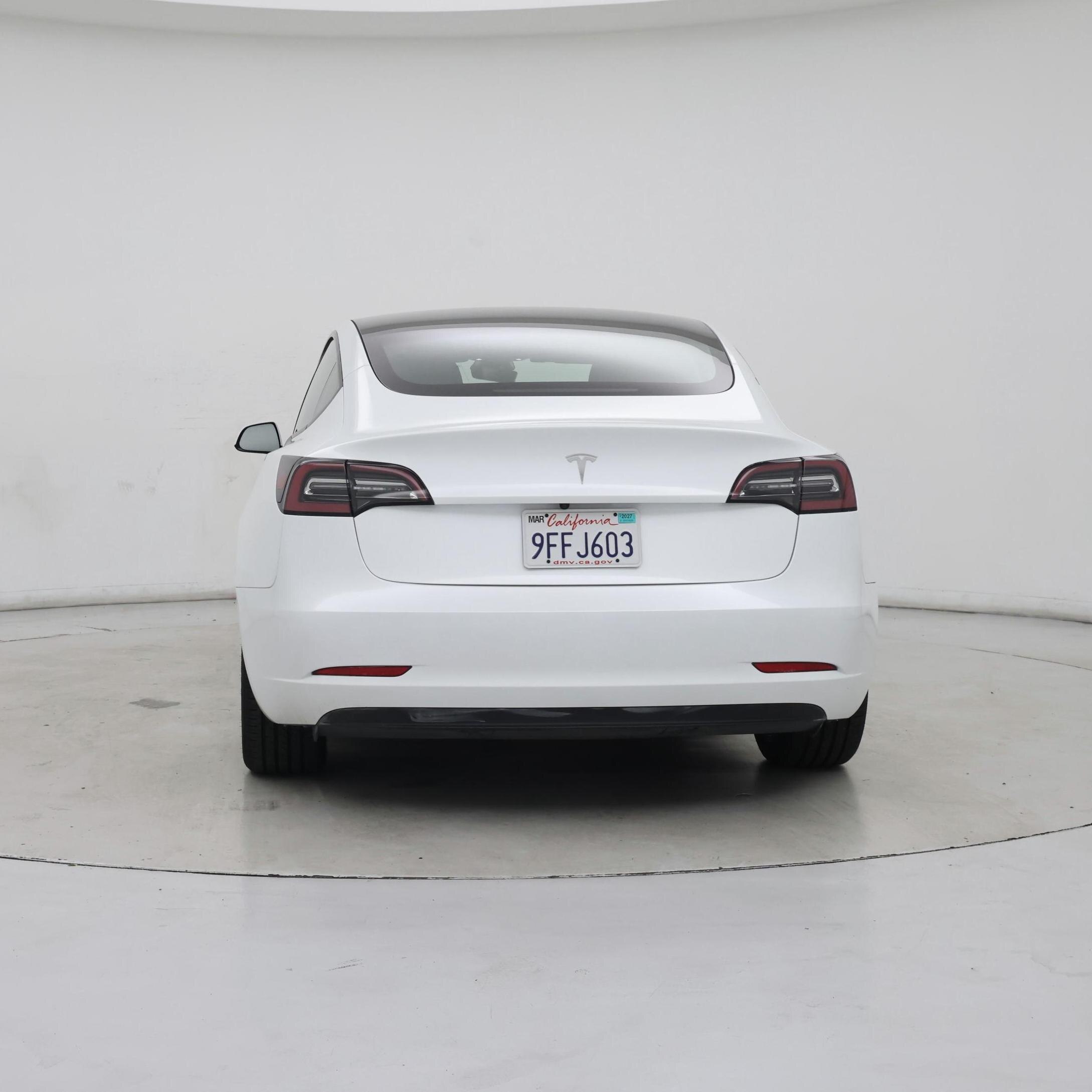 Thumbnail: 2023 Tesla Model 3 - 6