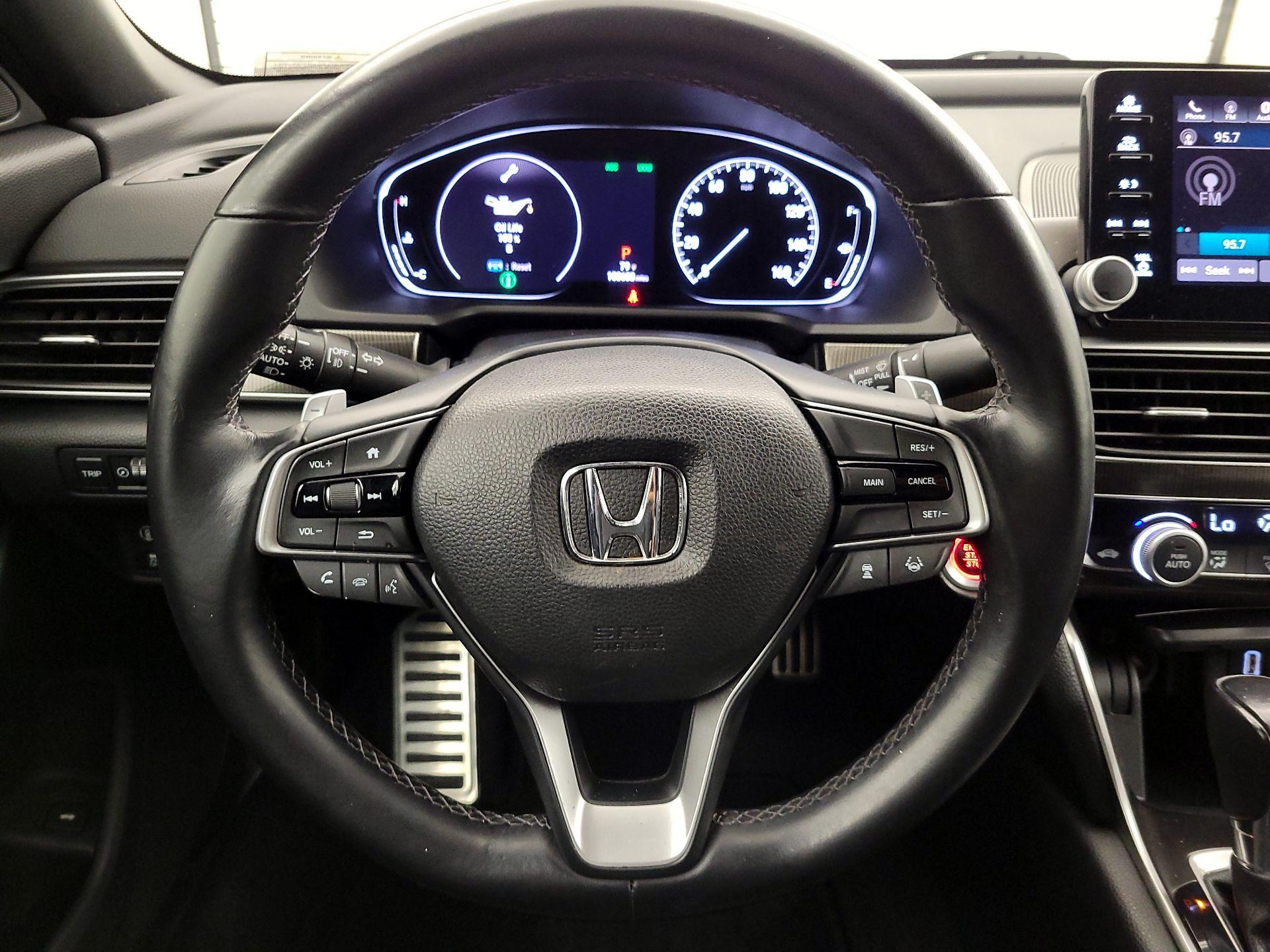 Thumbnail: 2018 Honda Accord - 10