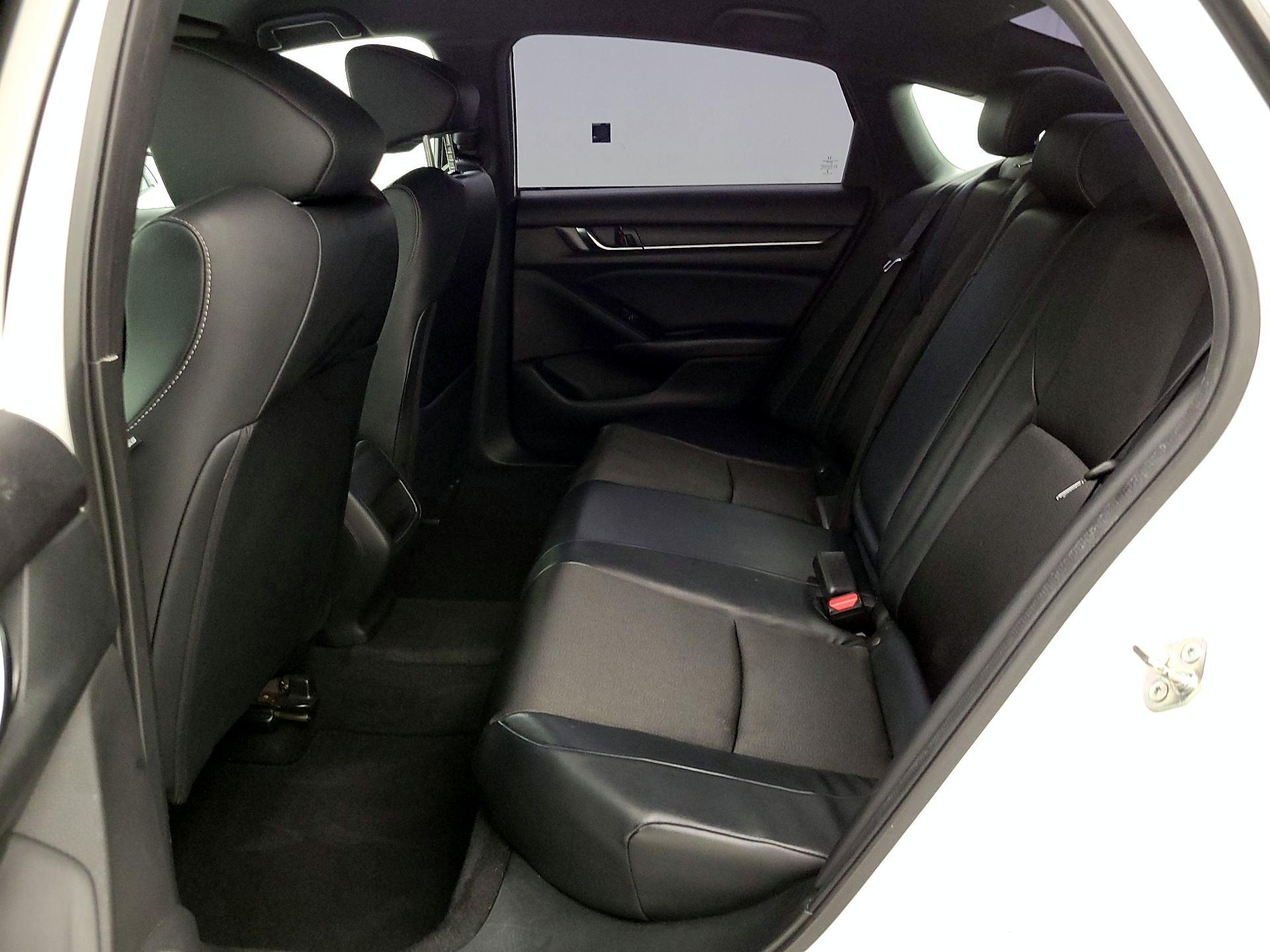Thumbnail: 2018 Honda Accord - 19
