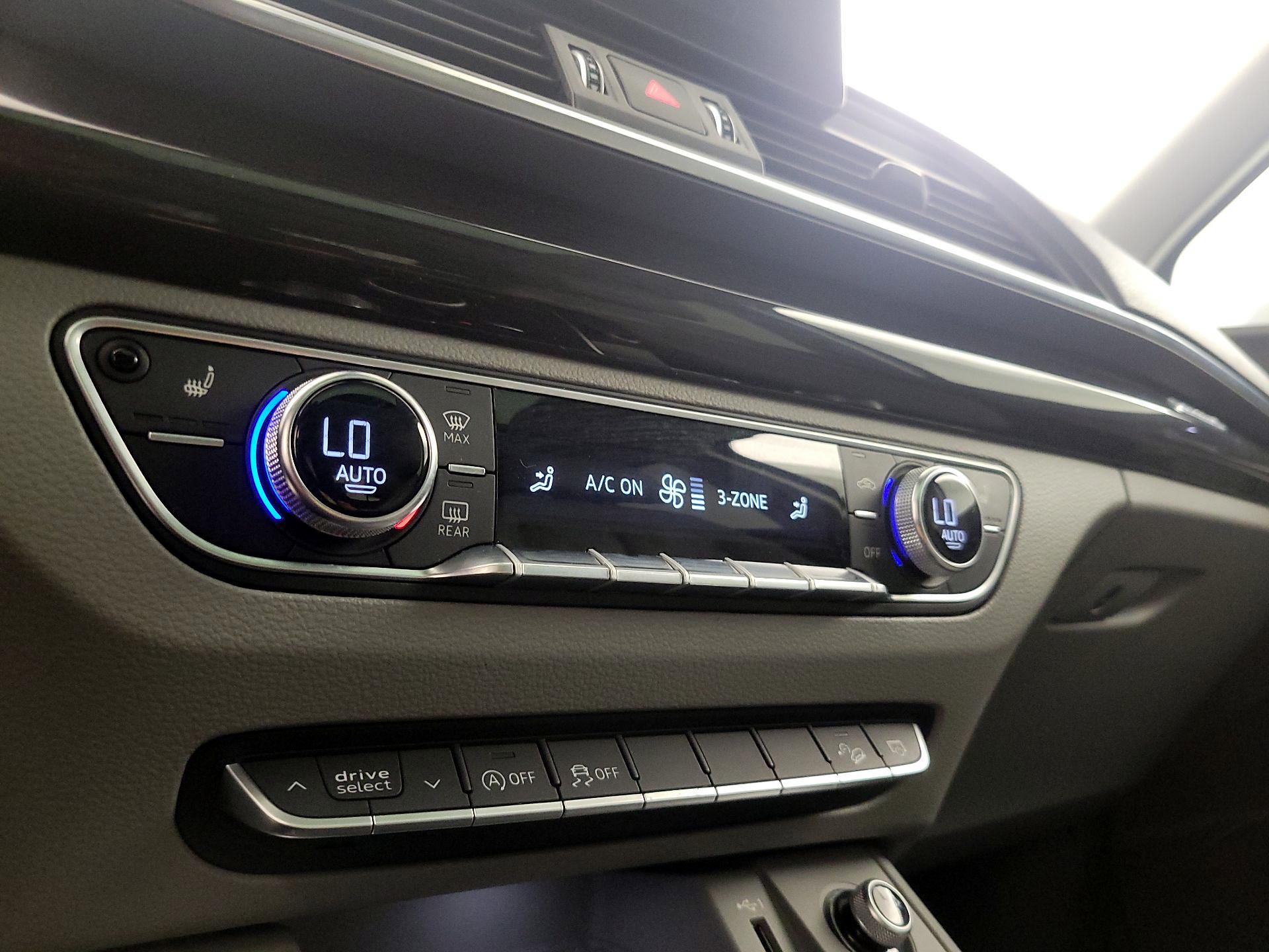 Thumbnail: 2019 Audi Q5 - 16