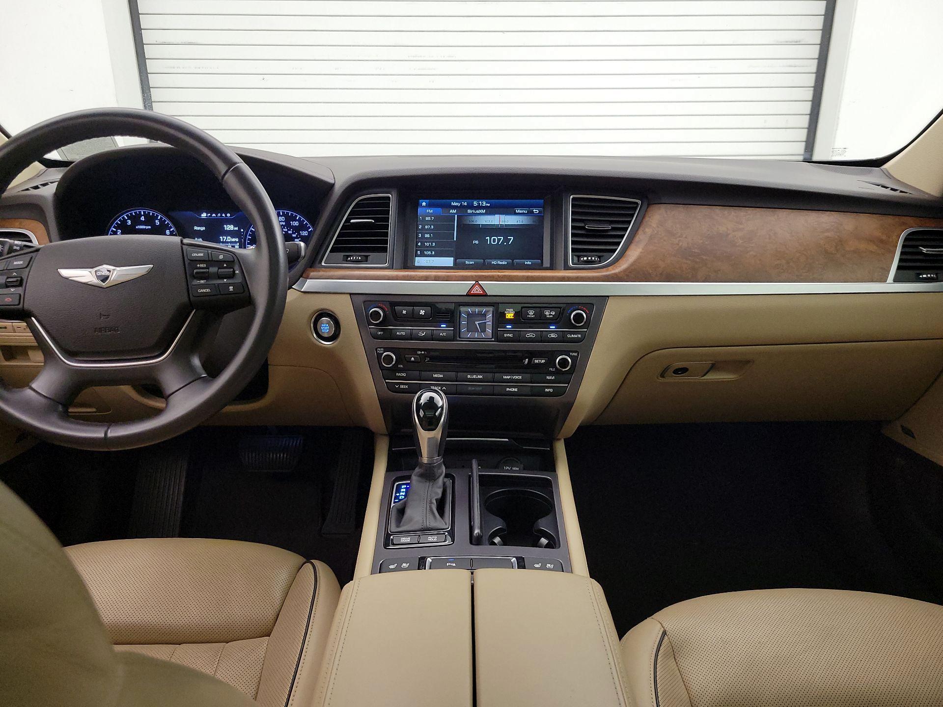 Thumbnail: 2015 Hyundai Genesis - 9