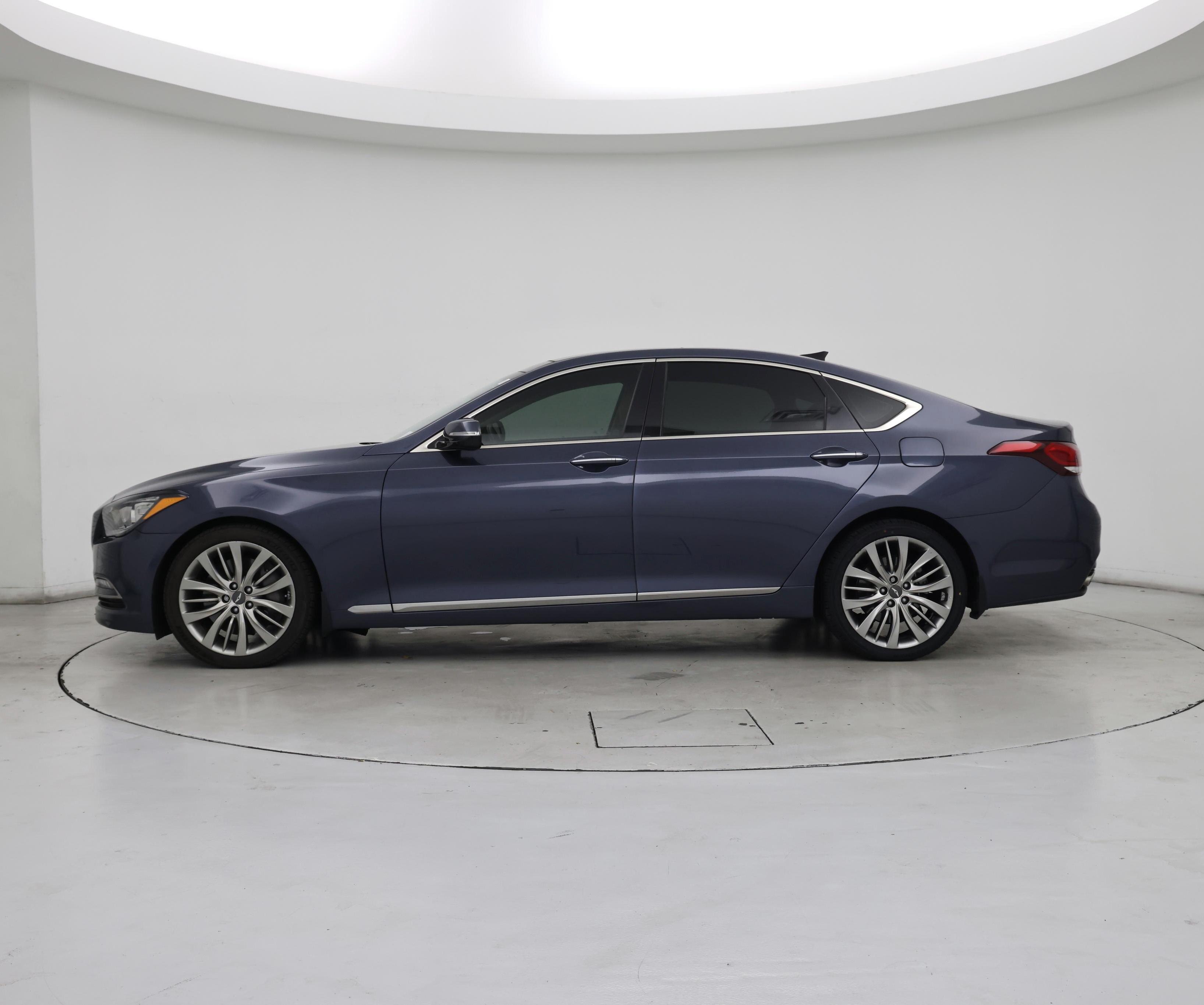 Thumbnail: 2015 Hyundai Genesis - 3