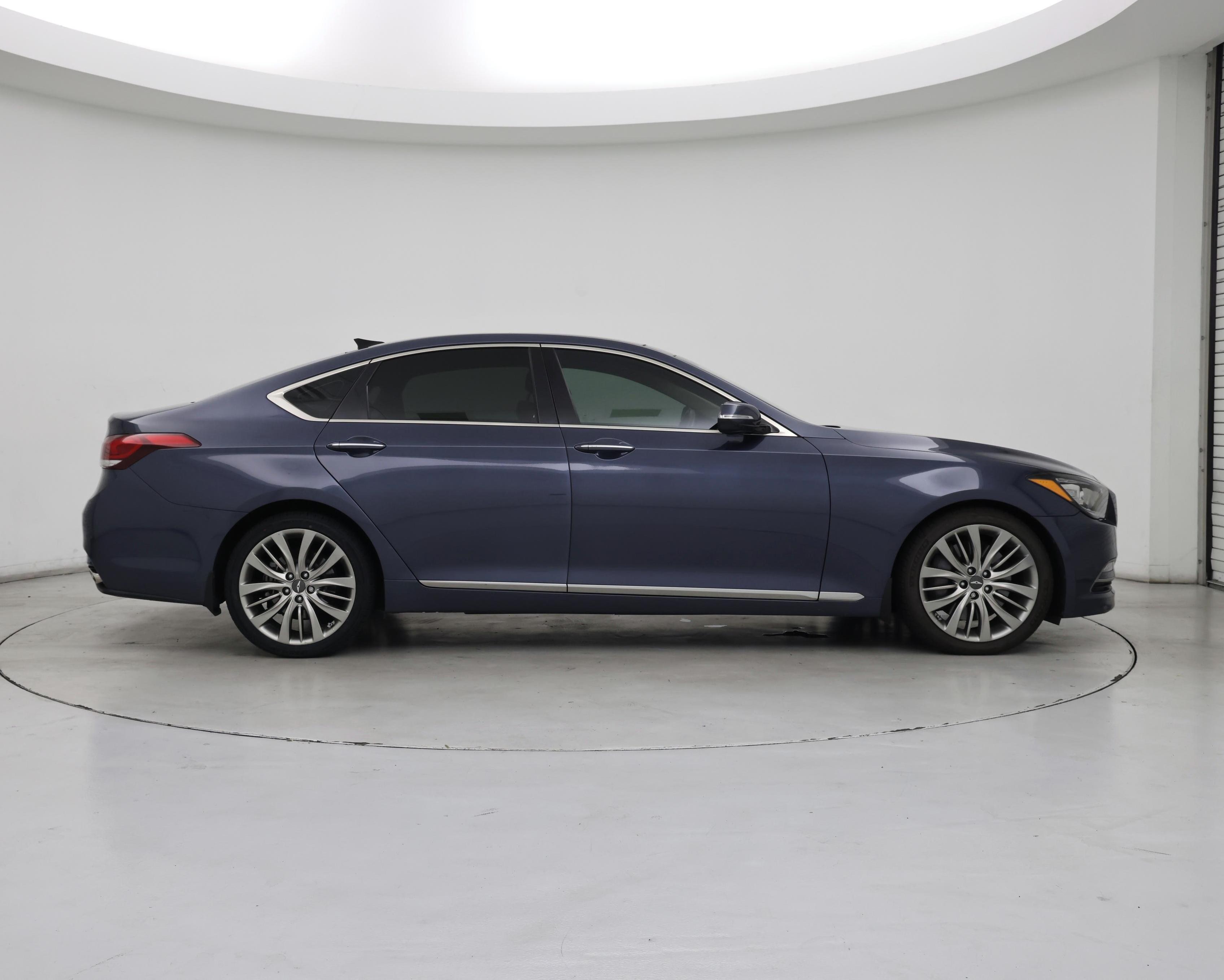 Thumbnail: 2015 Hyundai Genesis - 7