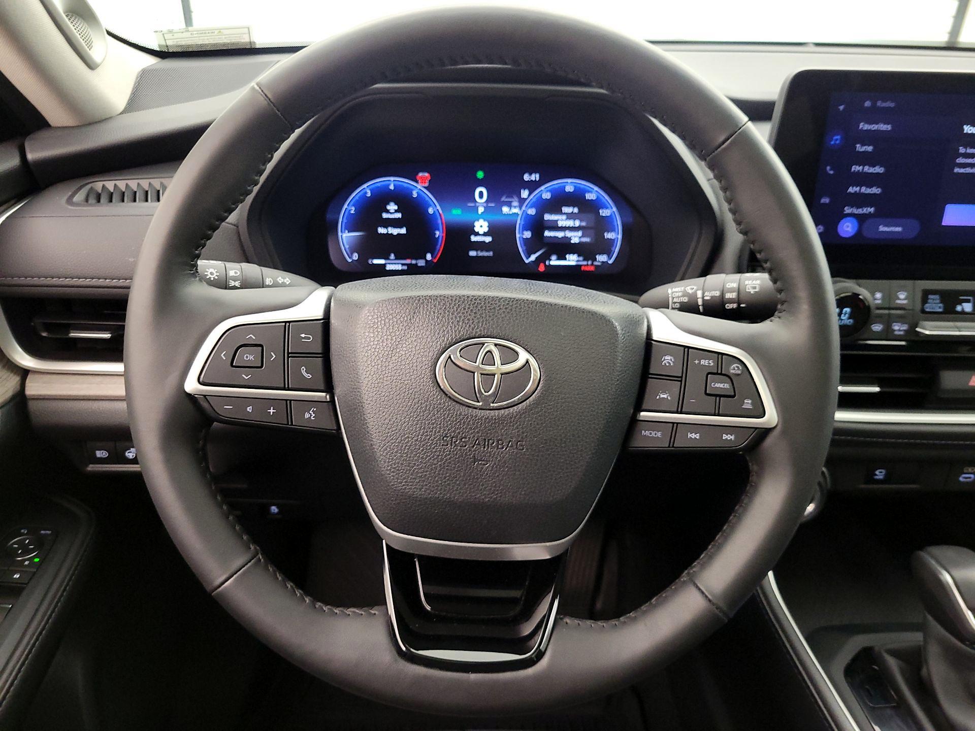 Thumbnail: 2024 Toyota Grand Highlander - 10