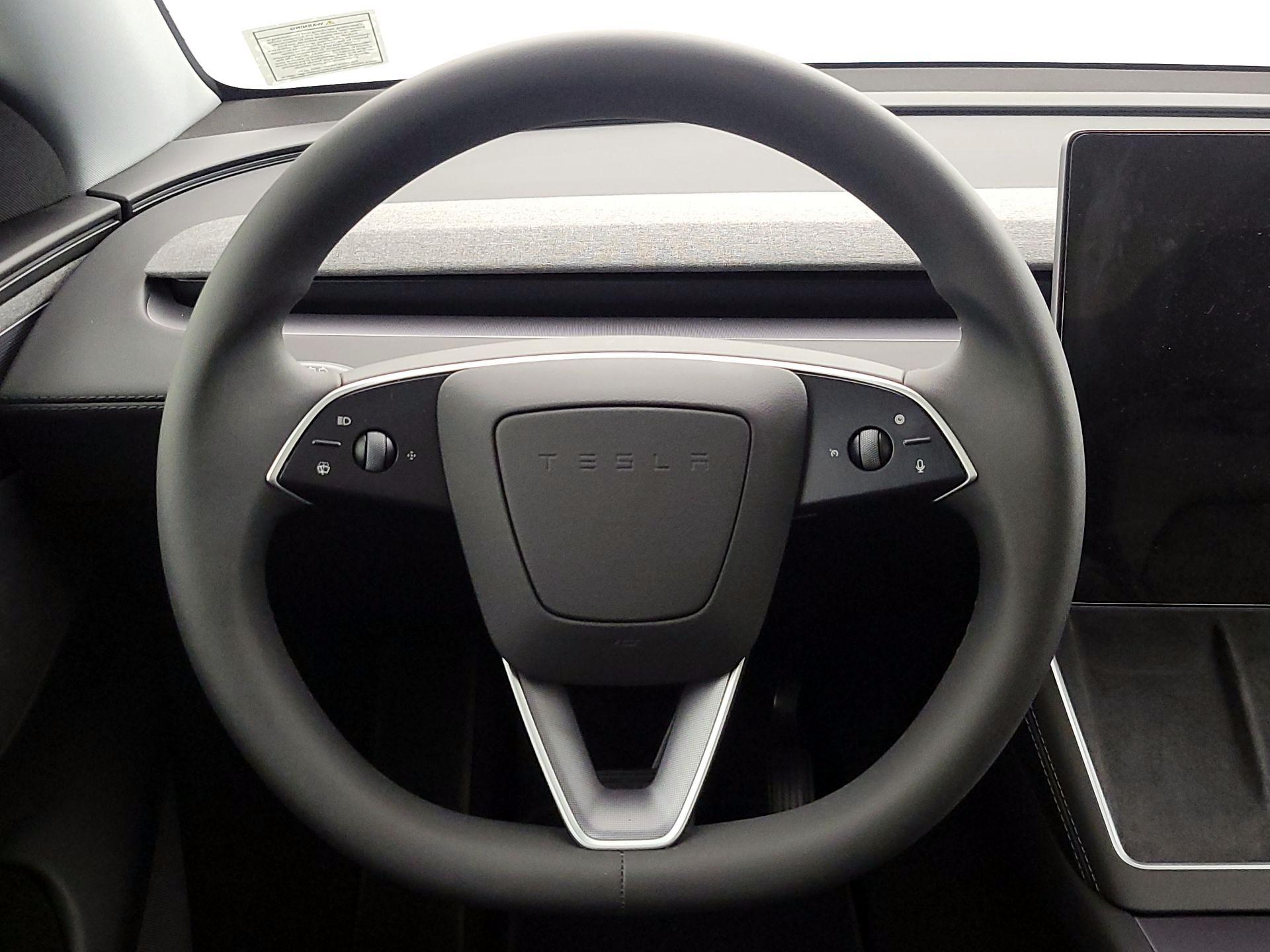 Thumbnail: 2026 Tesla Model Y - 10