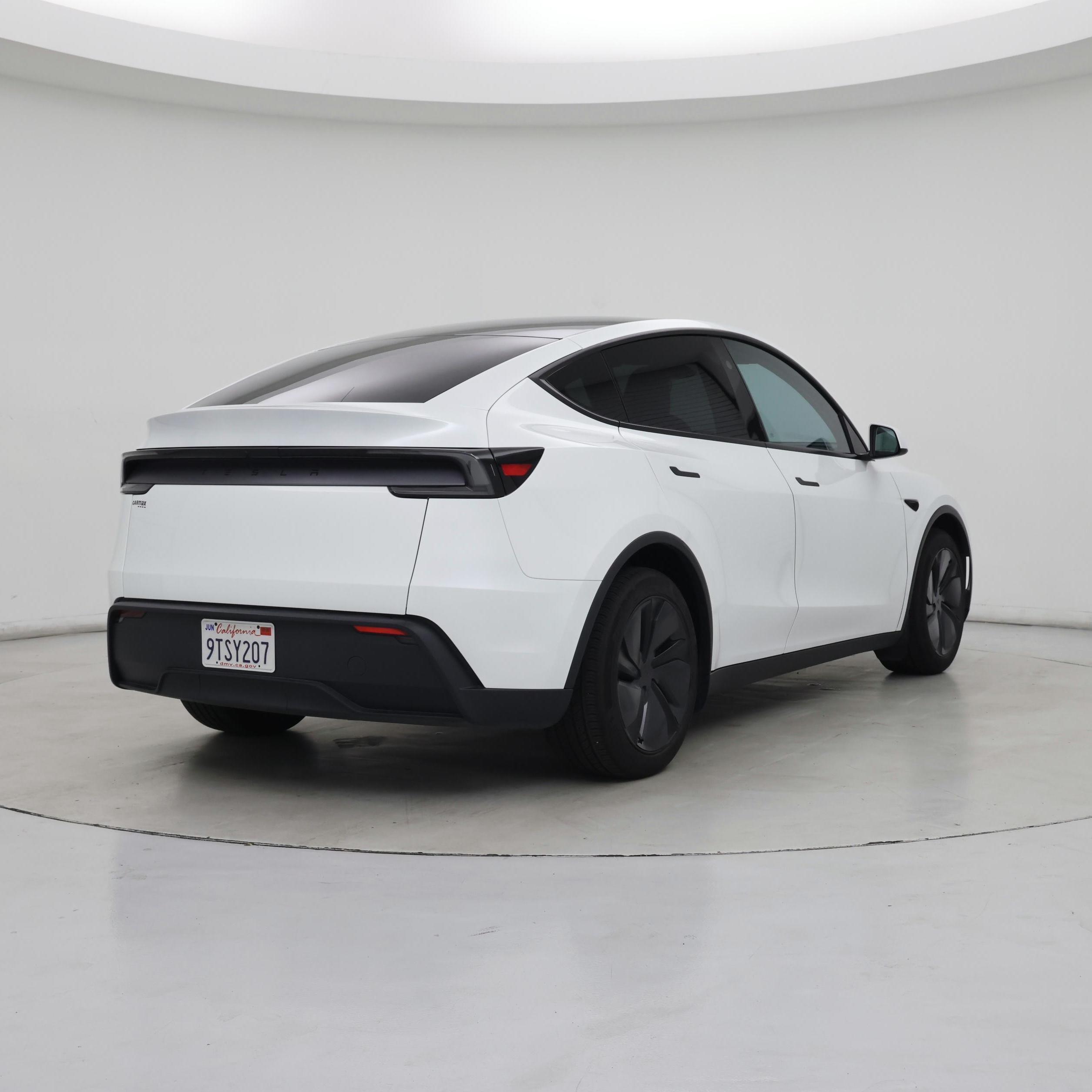 Thumbnail: 2026 Tesla Model Y - 8