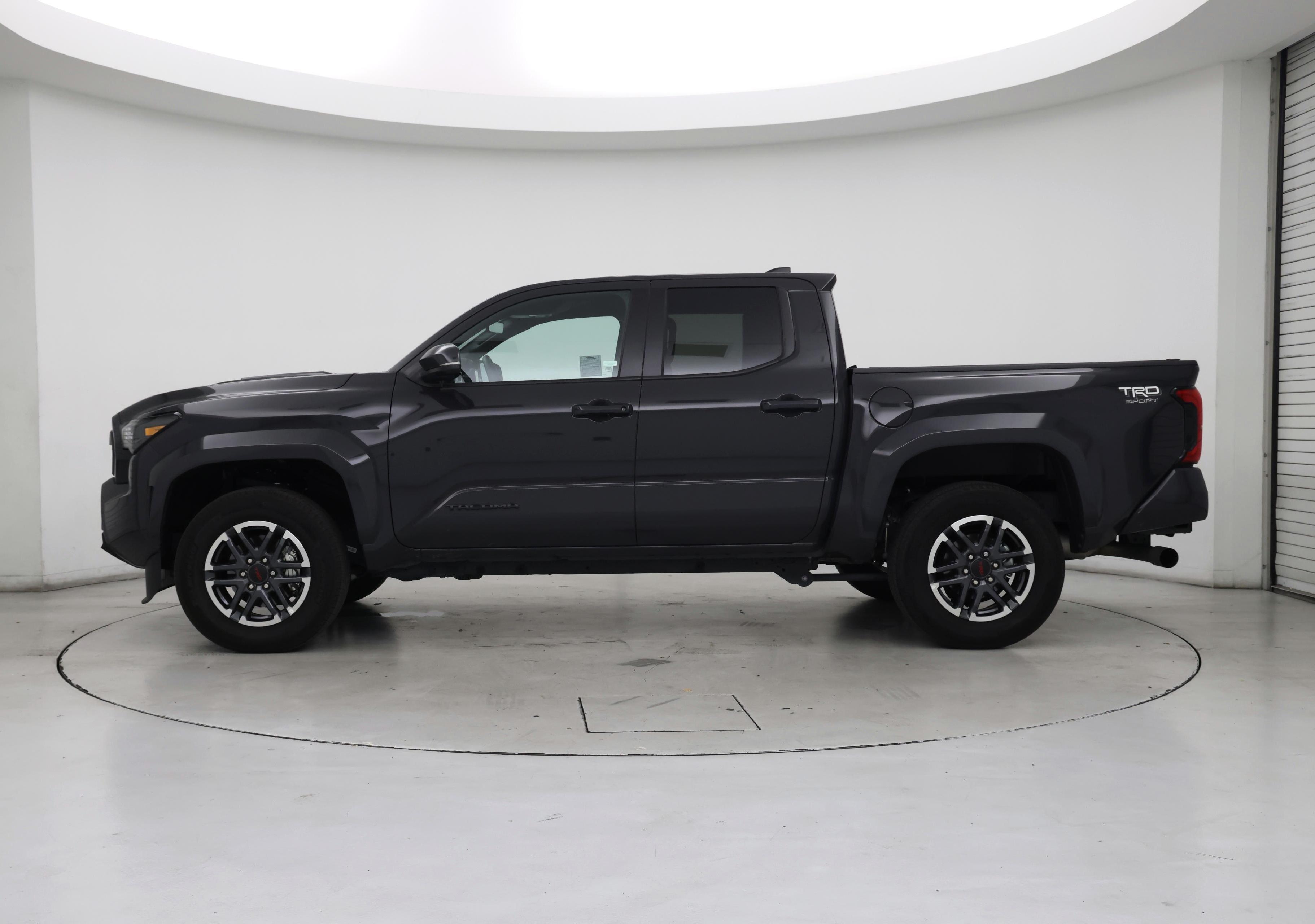 Thumbnail: 2024 Toyota Tacoma - 3
