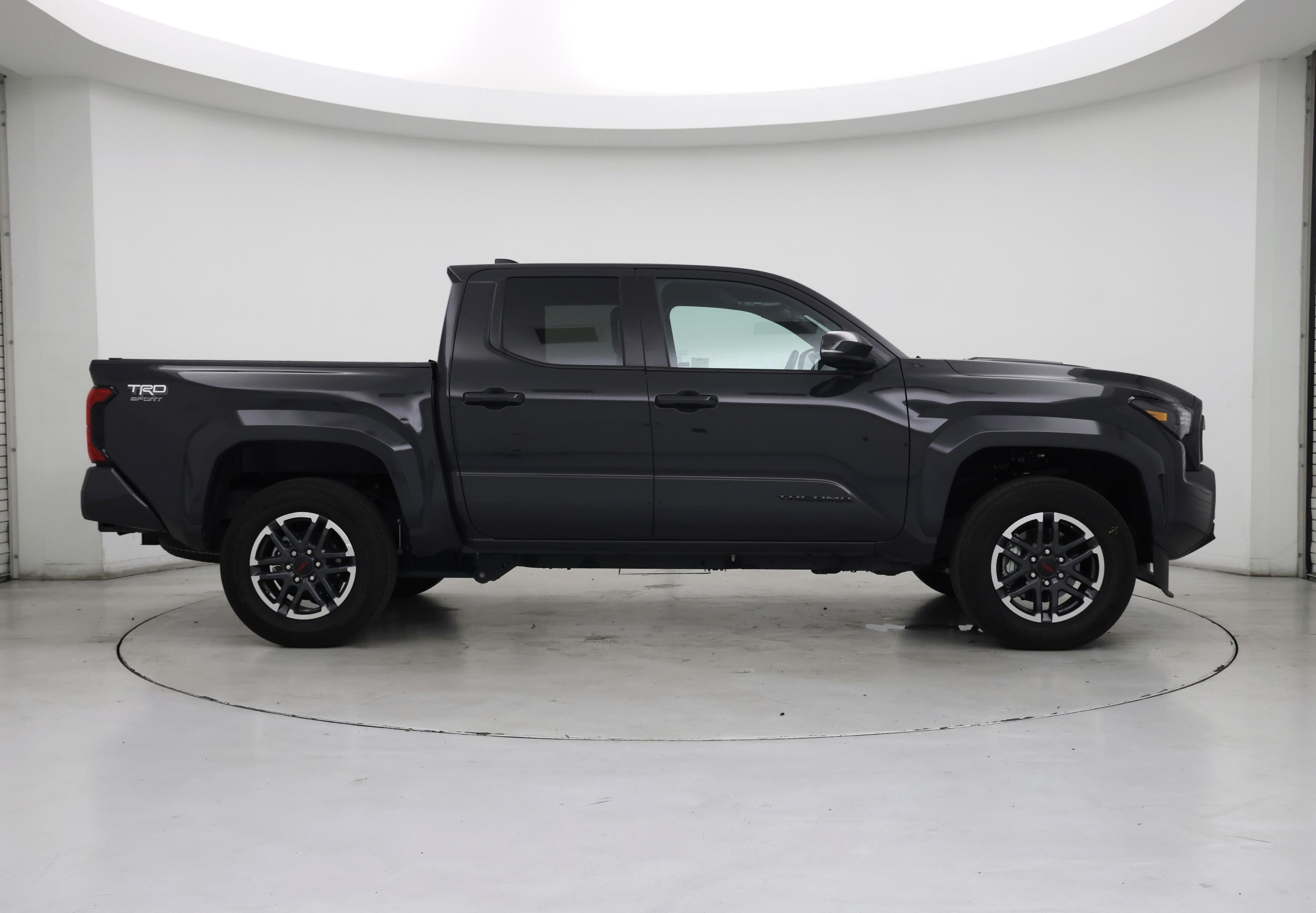 Thumbnail: 2024 Toyota Tacoma - 7