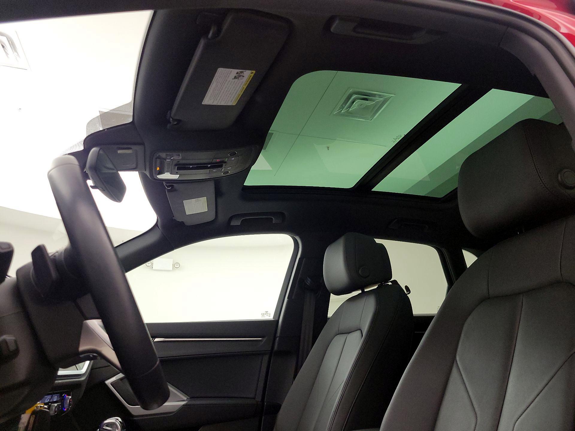 Thumbnail: 2022 Audi Q3 - 19