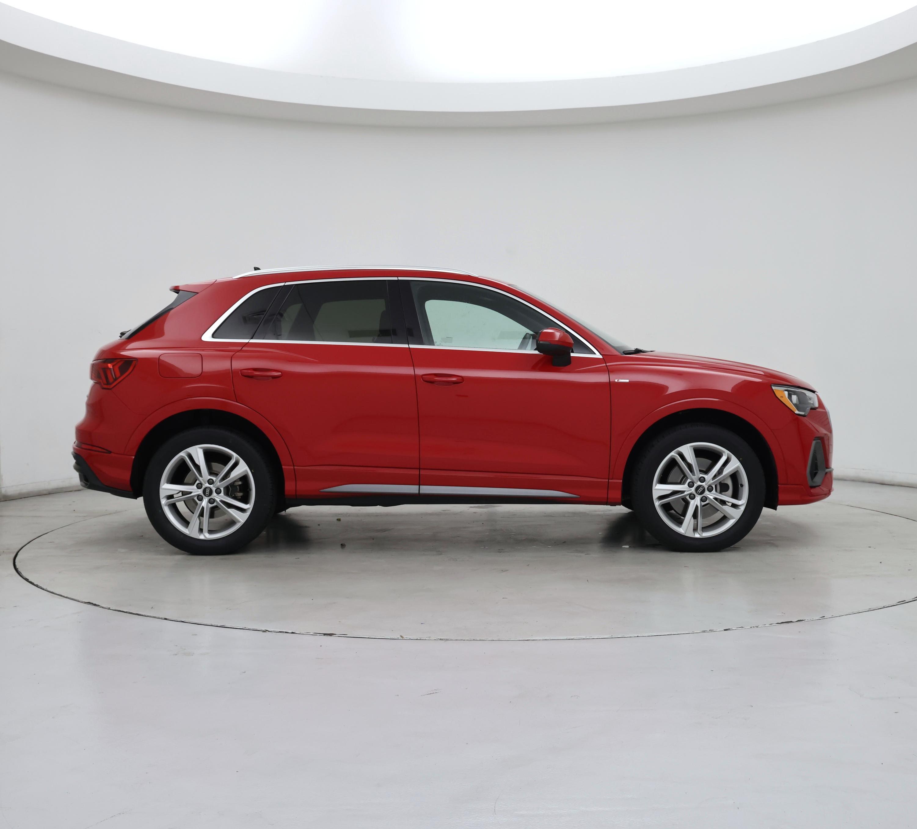 Thumbnail: 2022 Audi Q3 - 7