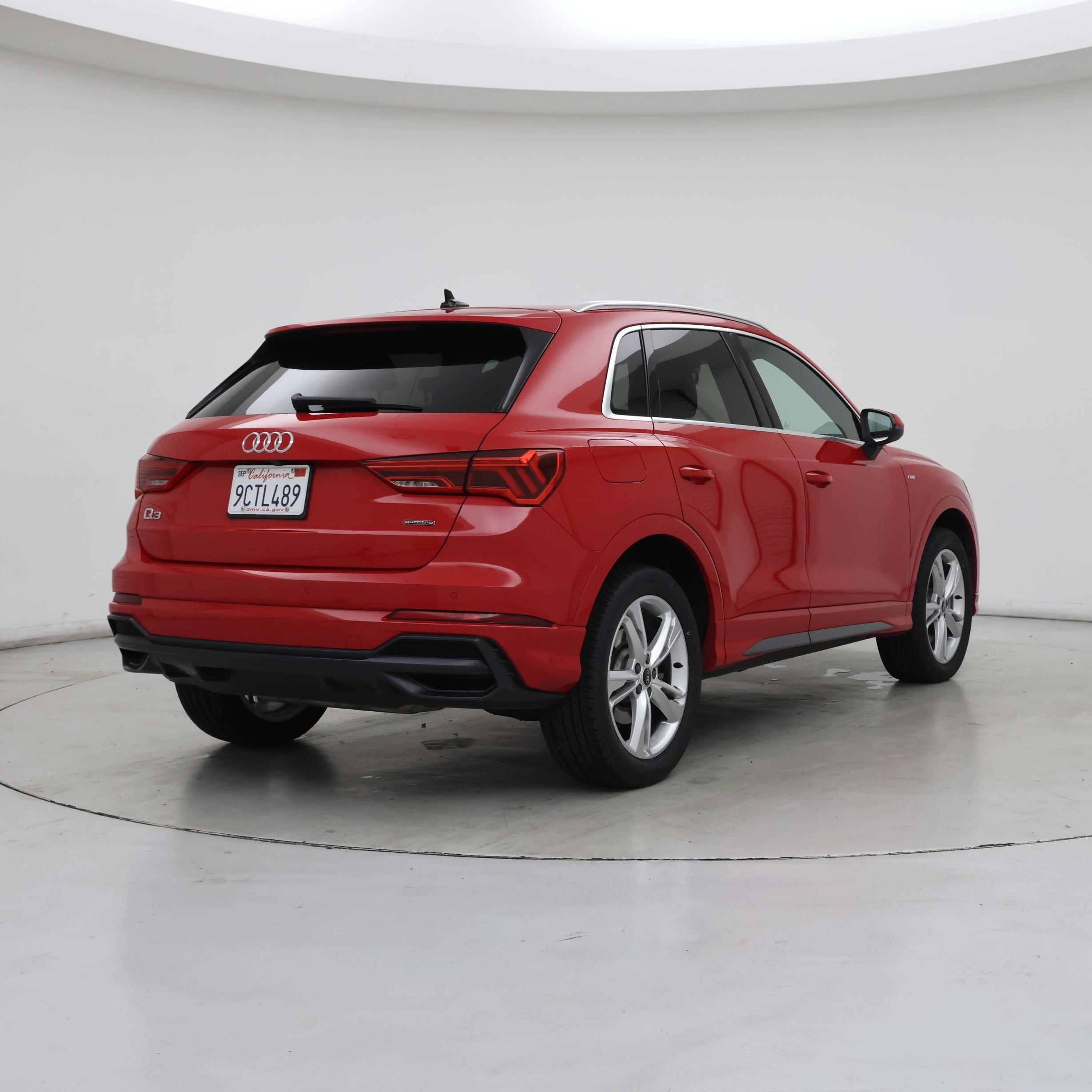 Thumbnail: 2022 Audi Q3 - 8