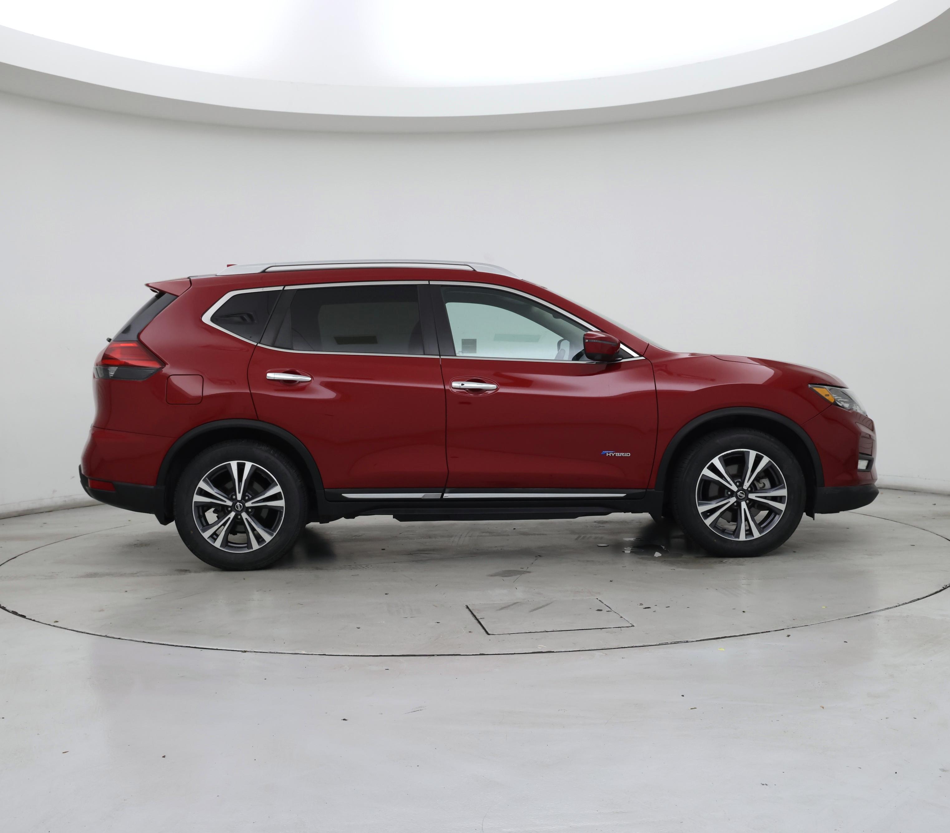 Thumbnail: 2017 Nissan Rogue - 7