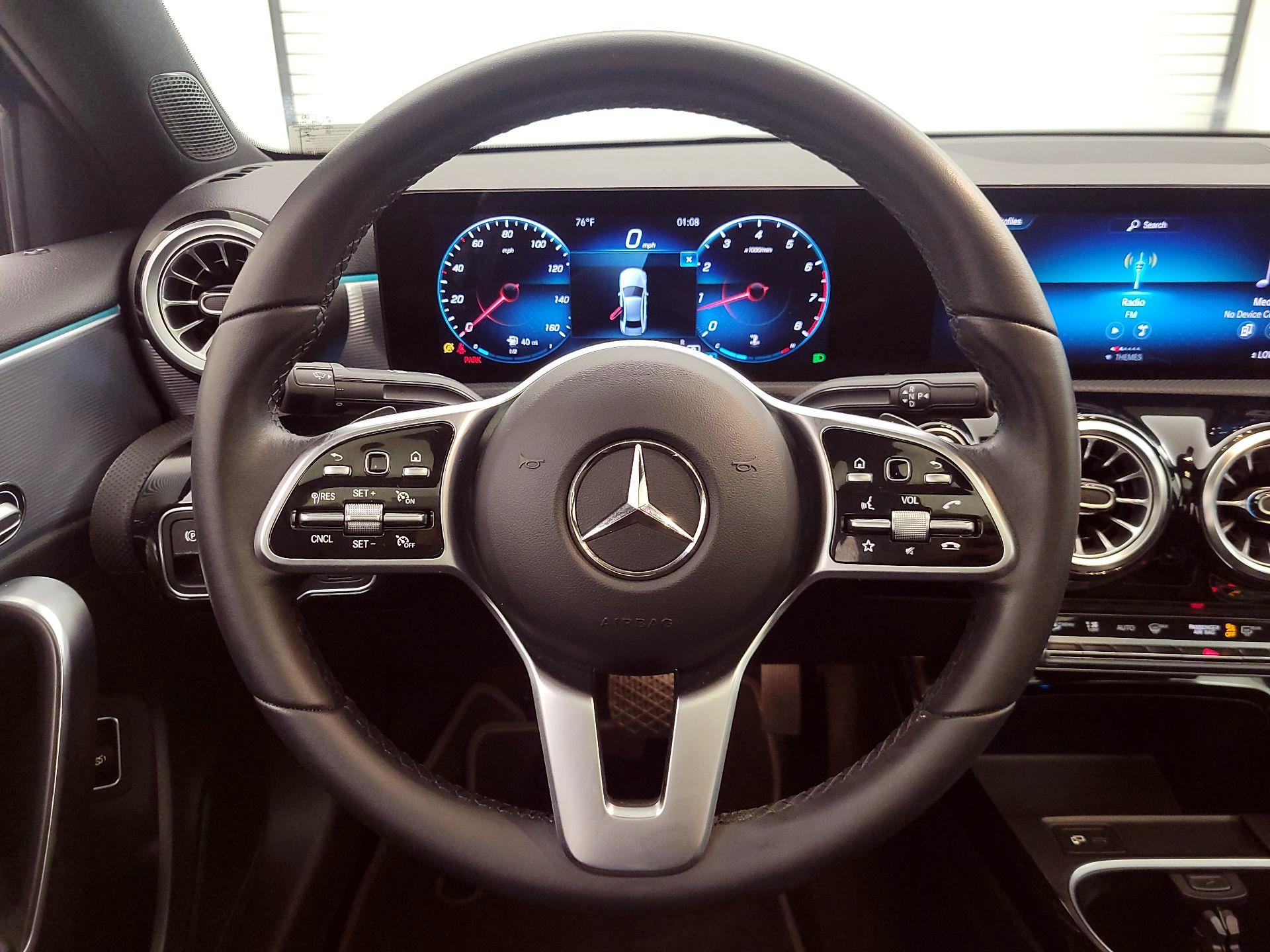 Thumbnail: 2022 Mercedes-Benz A-Class - 10
