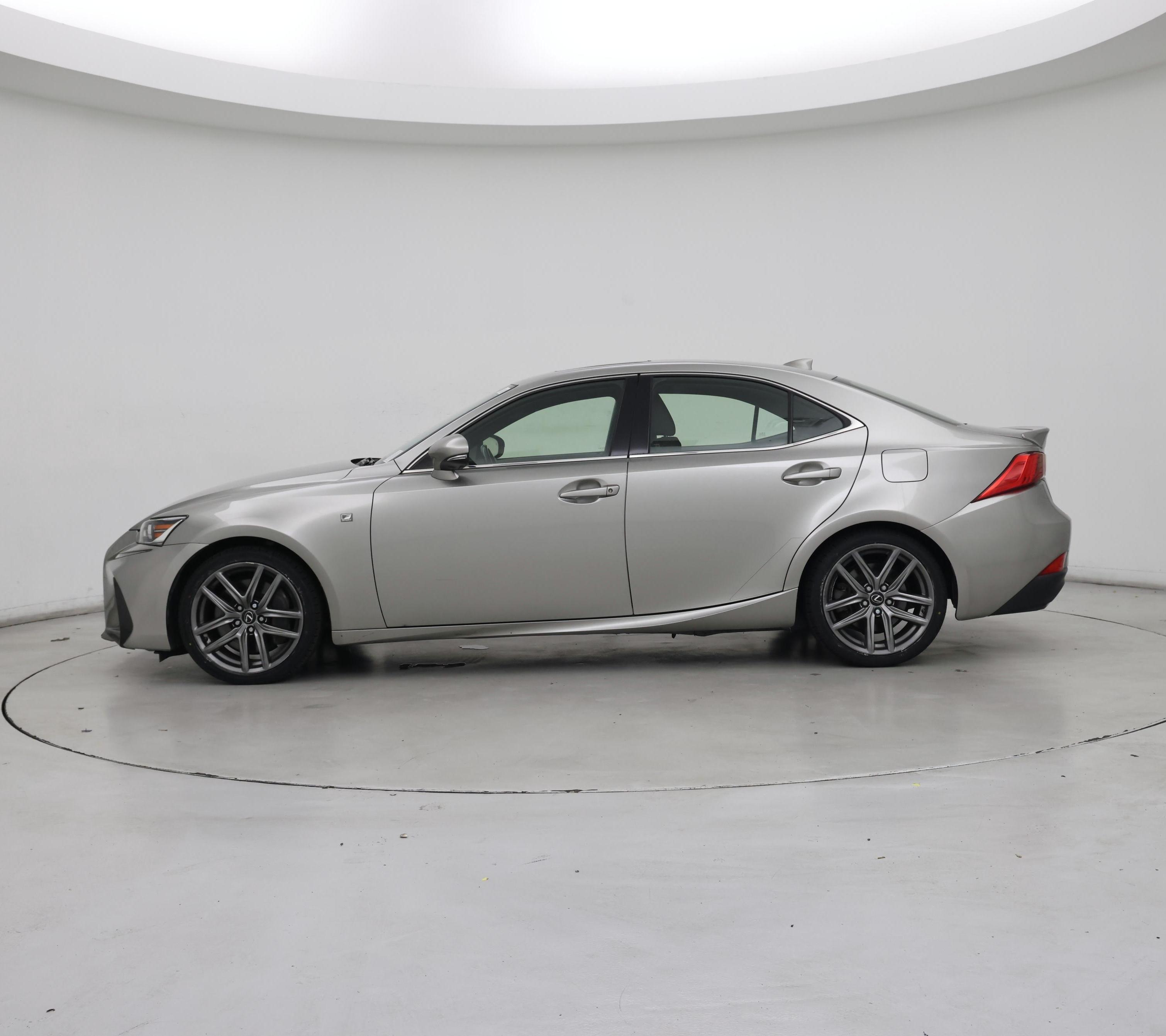 Thumbnail: 2017 Lexus IS - 3