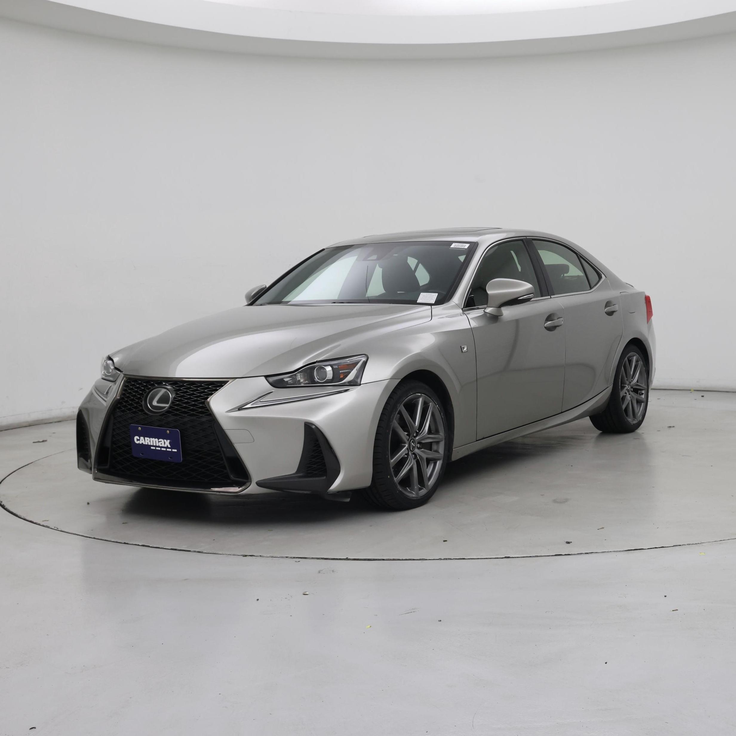 Thumbnail: 2017 Lexus IS - 4