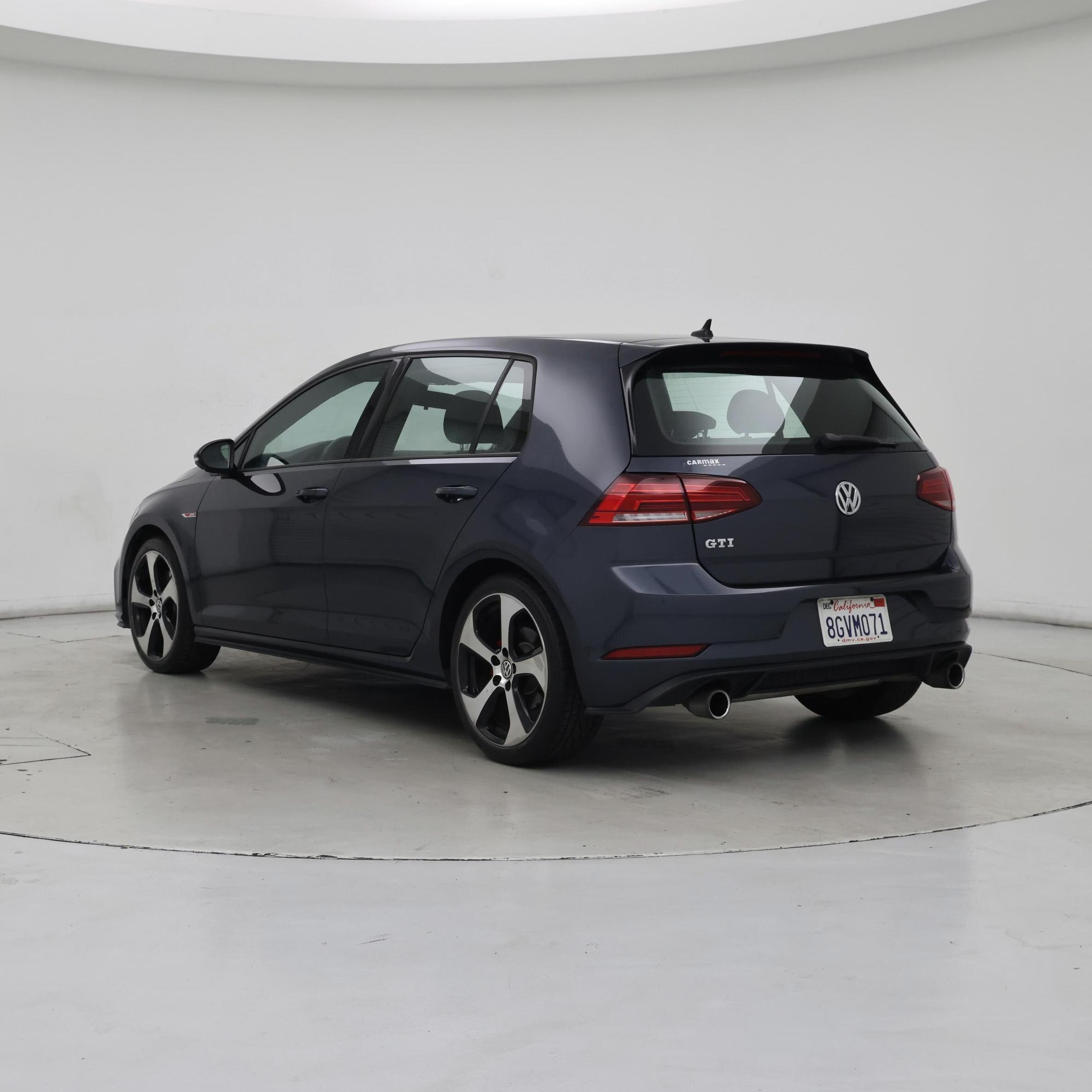 Thumbnail: 2018 Volkswagen Golf - 2