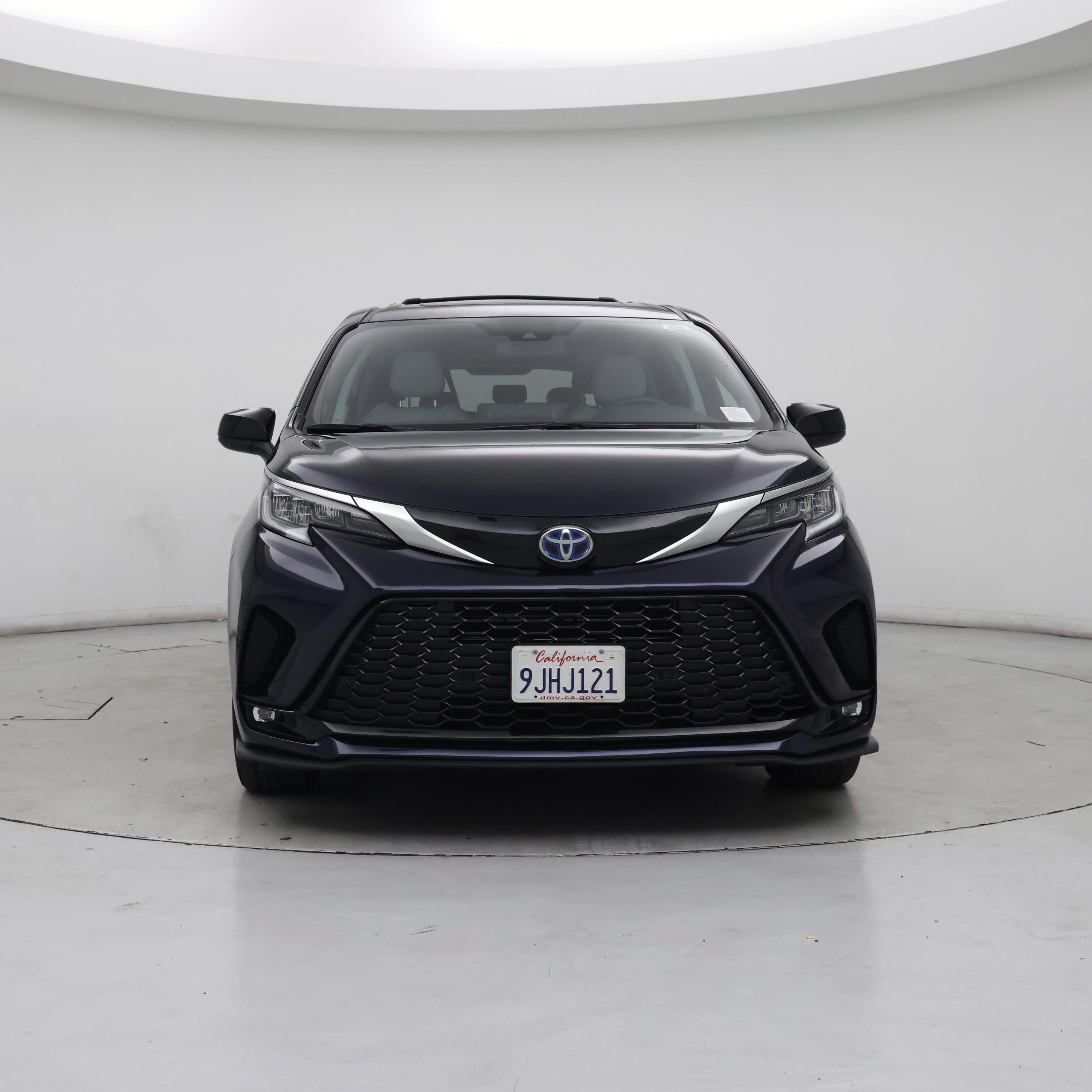 Thumbnail: 2023 Toyota Sienna - 5