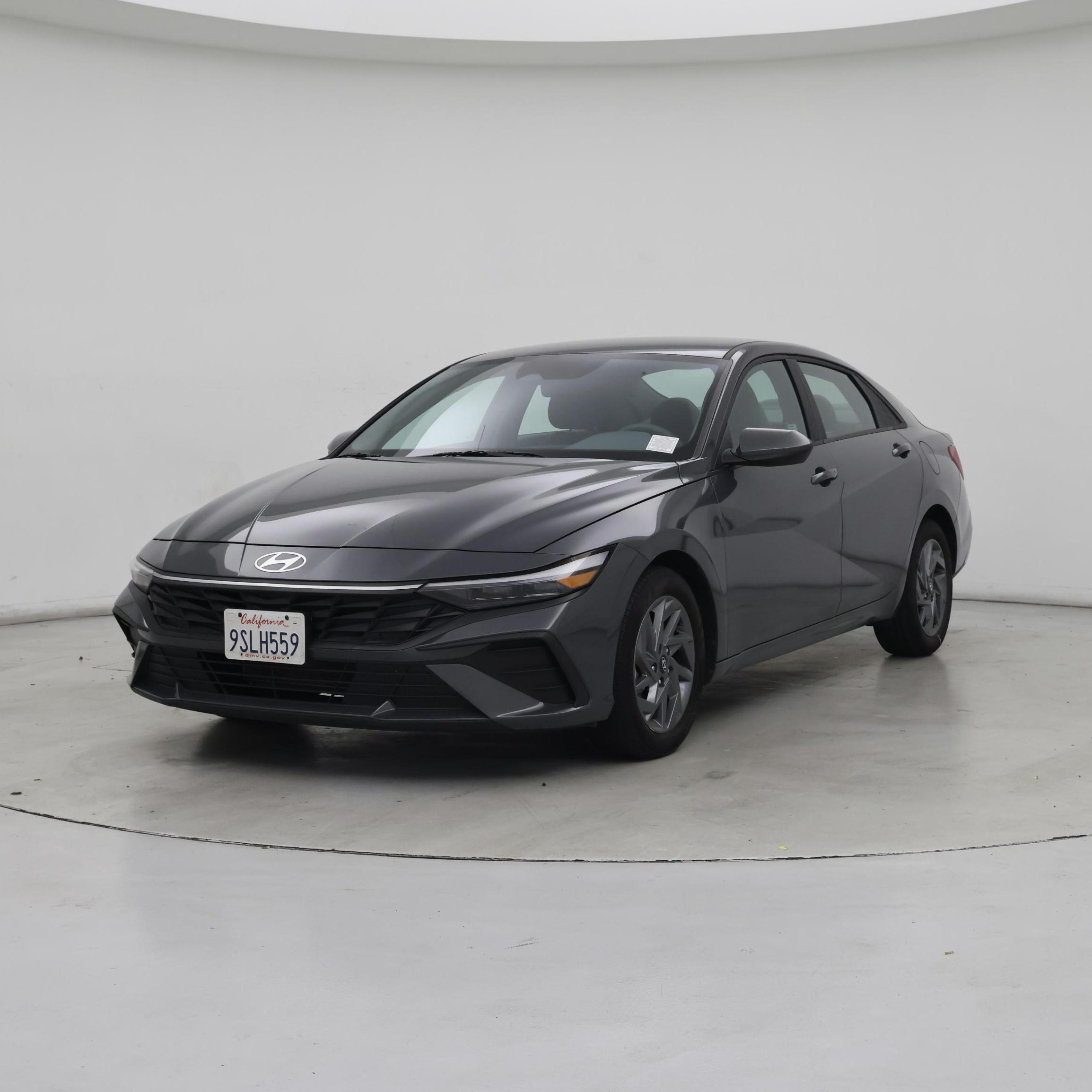 Thumbnail: 2024 Hyundai Elantra - 4
