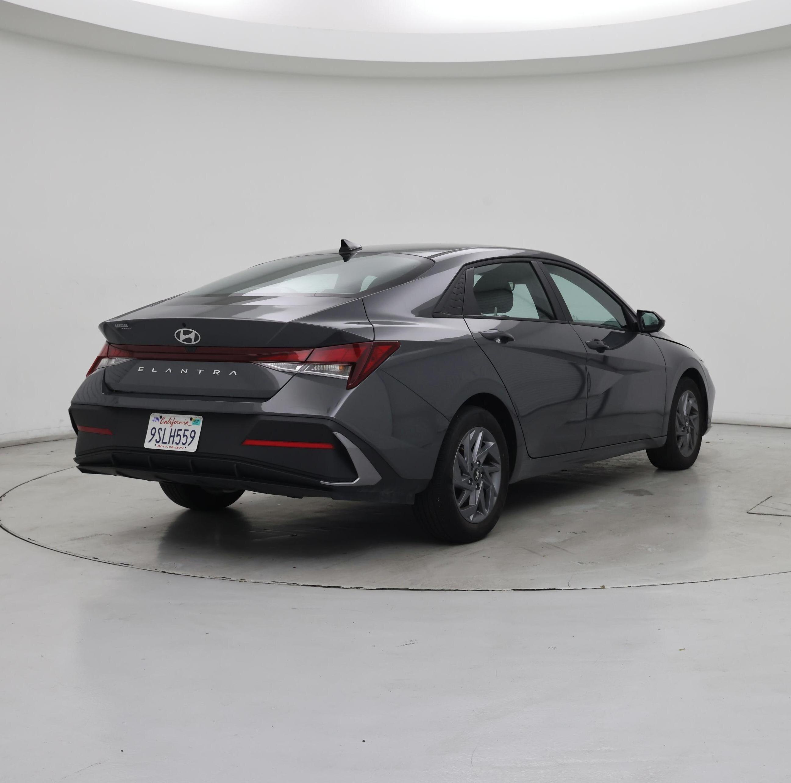 Thumbnail: 2024 Hyundai Elantra - 8