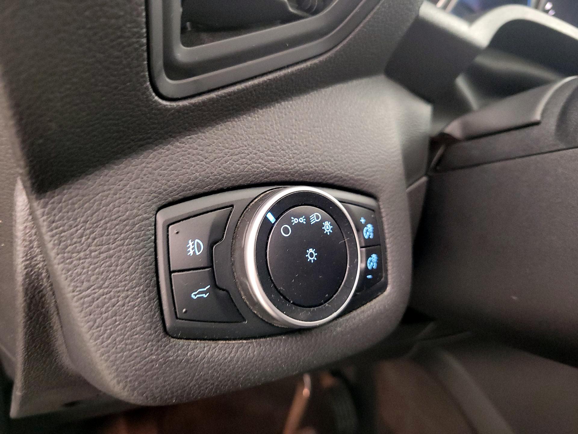 Thumbnail: 2017 Ford Escape - 13
