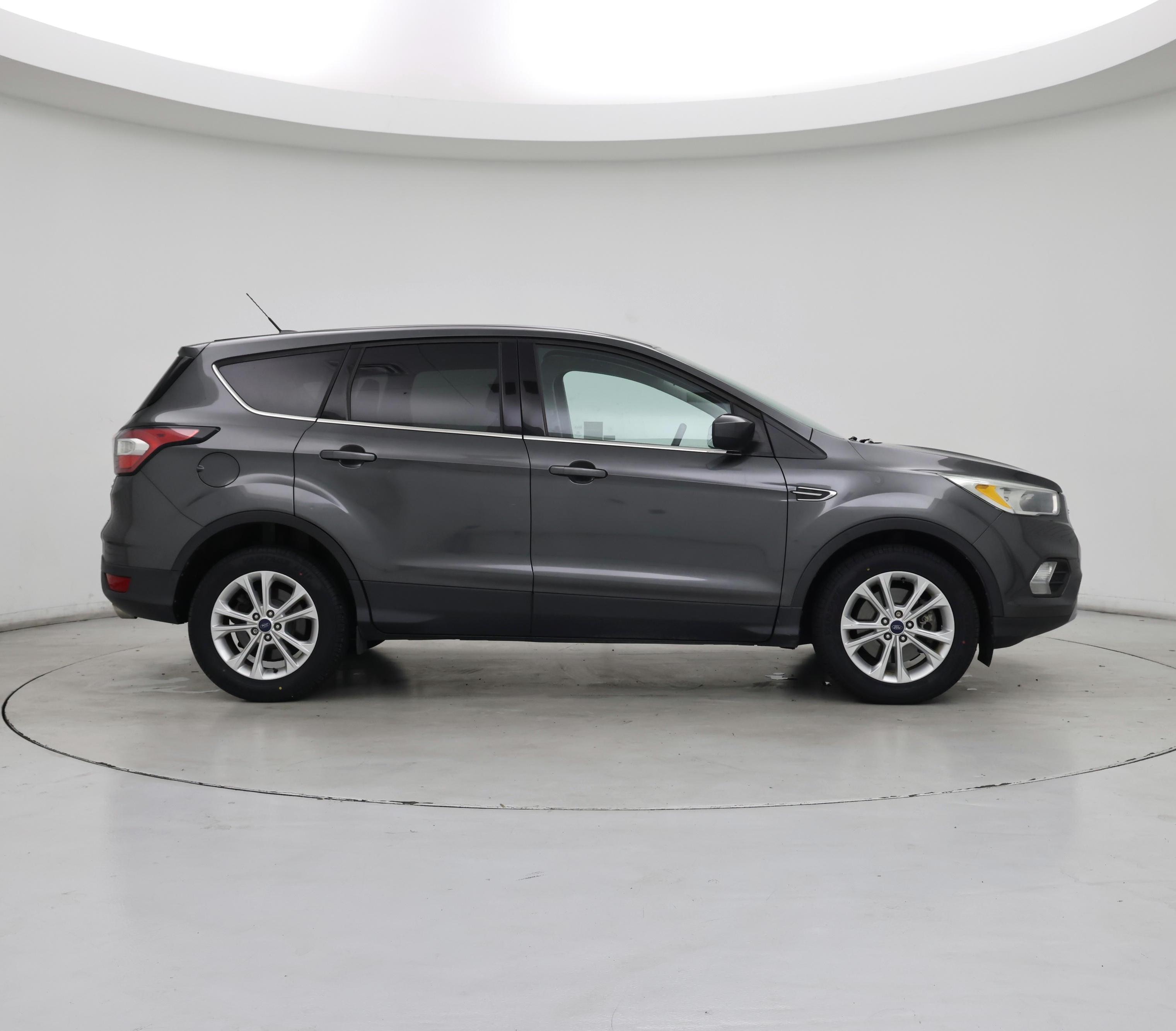 Thumbnail: 2017 Ford Escape - 7