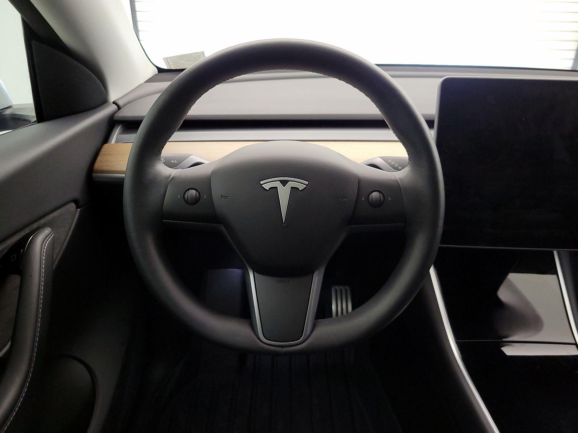 Thumbnail: 2020 Tesla Model Y - 10
