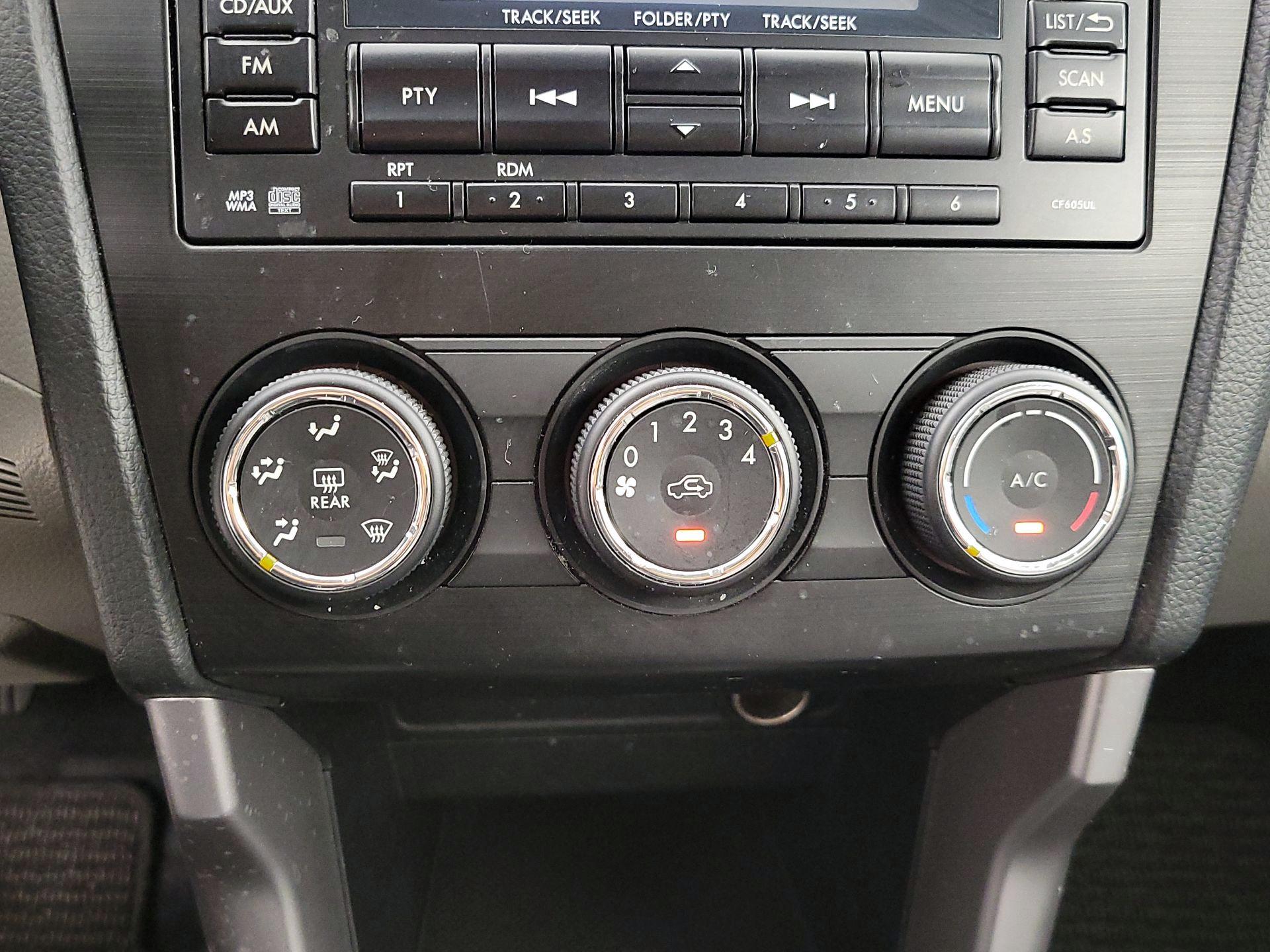 Thumbnail: 2015 Subaru Forester - 16