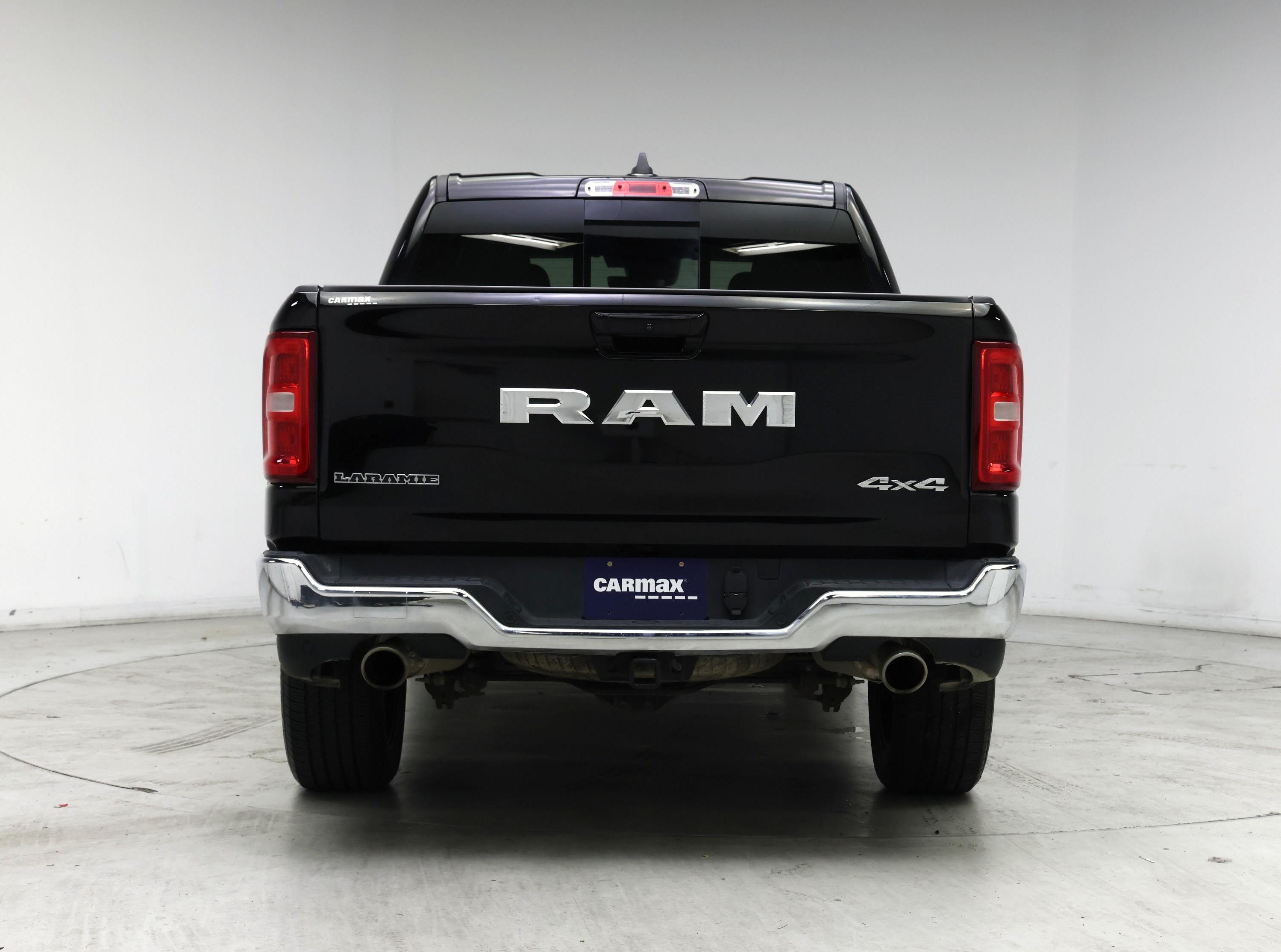 Thumbnail: 2025 RAM 1500 - 6