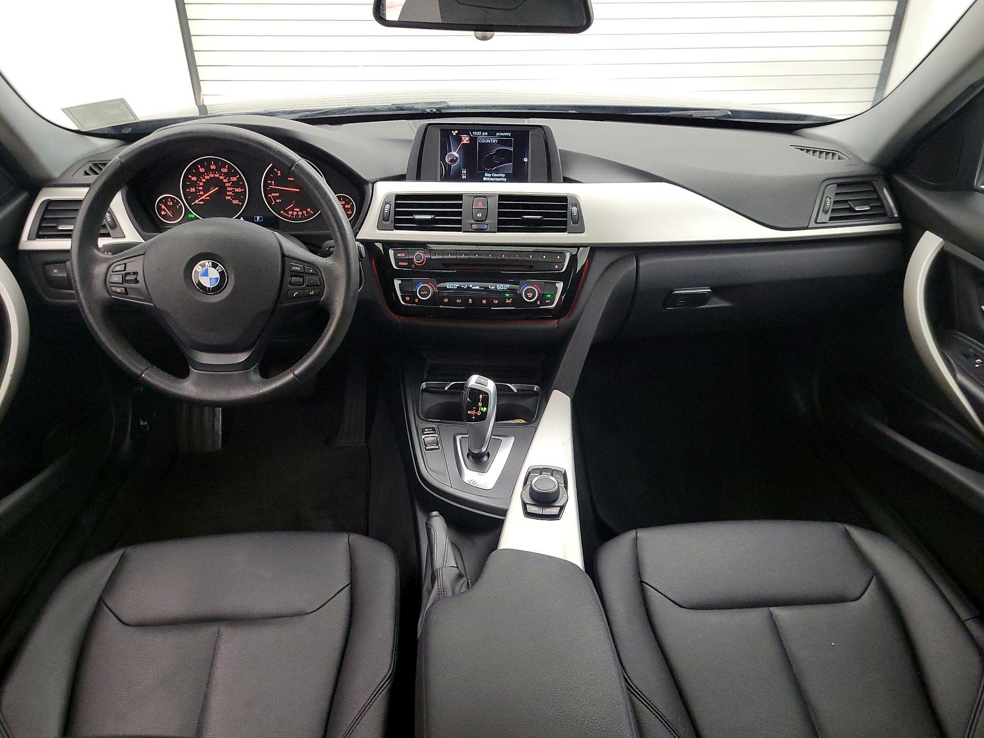 Thumbnail: 2017 BMW 3 Series - 9