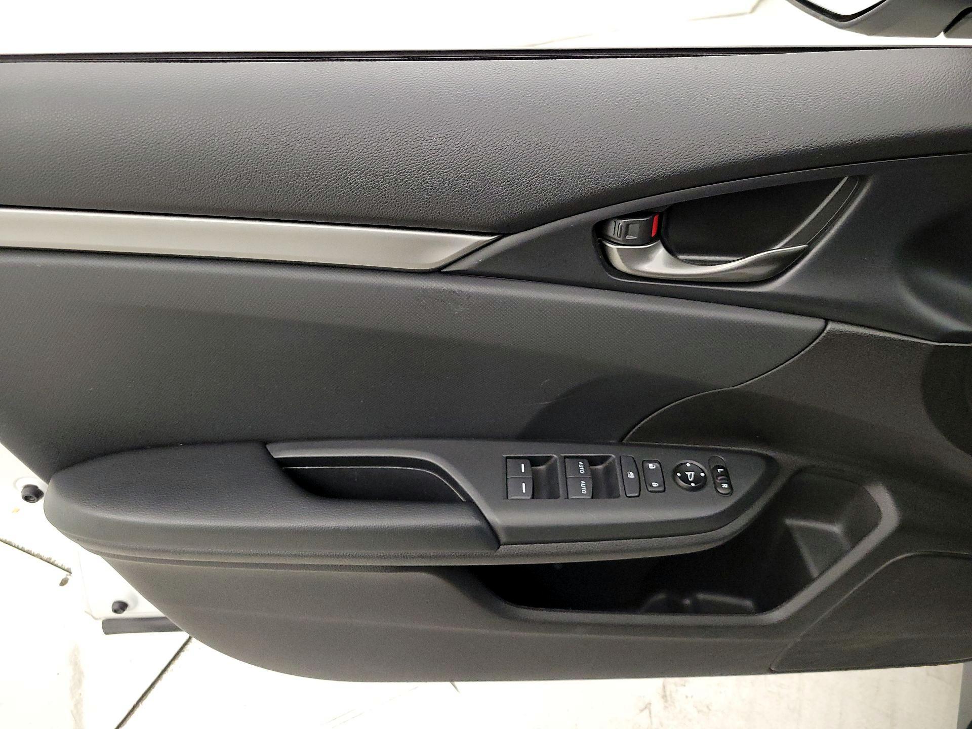 Thumbnail: 2020 Honda Civic - 12