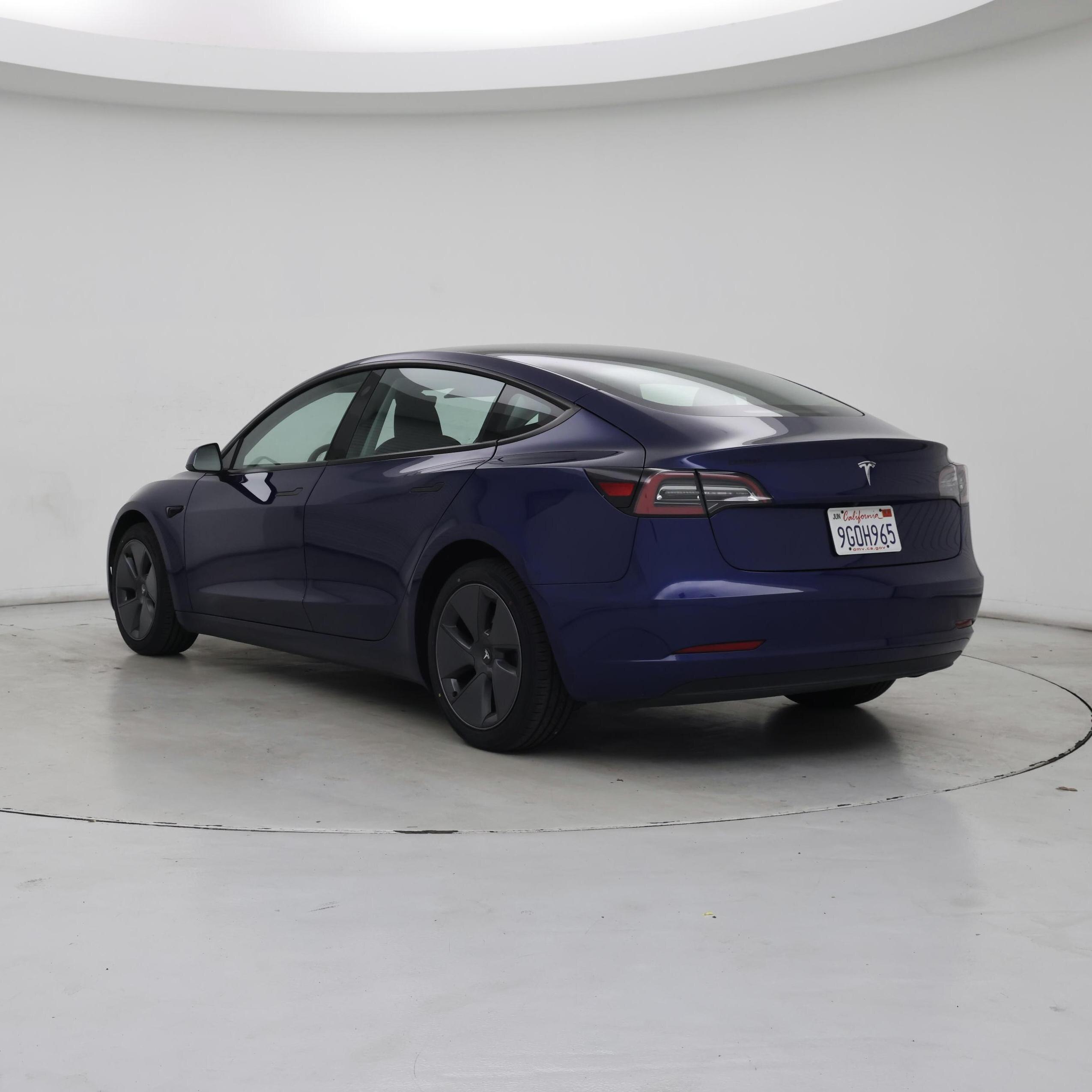 Thumbnail: 2023 Tesla Model 3 - 2