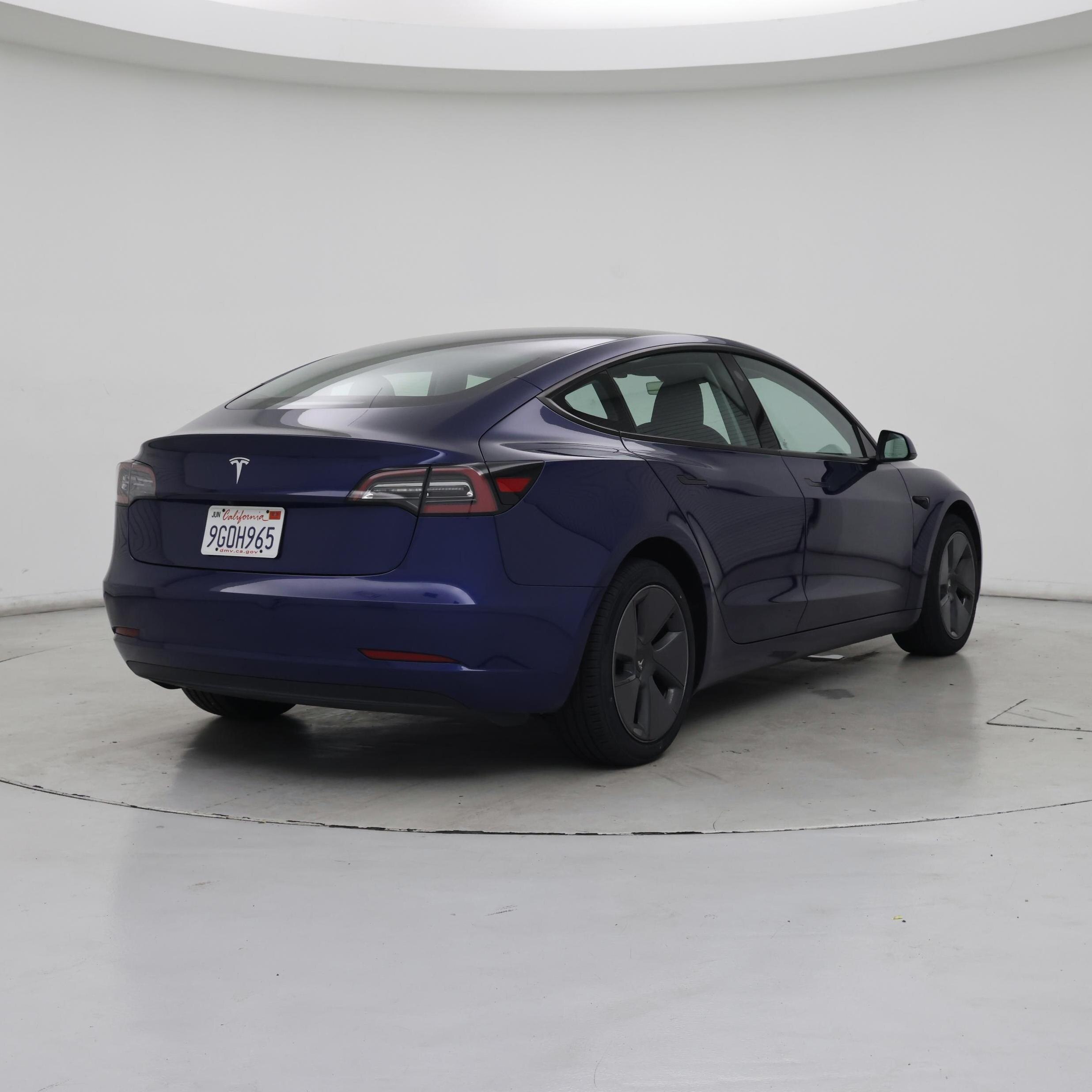 Thumbnail: 2023 Tesla Model 3 - 8