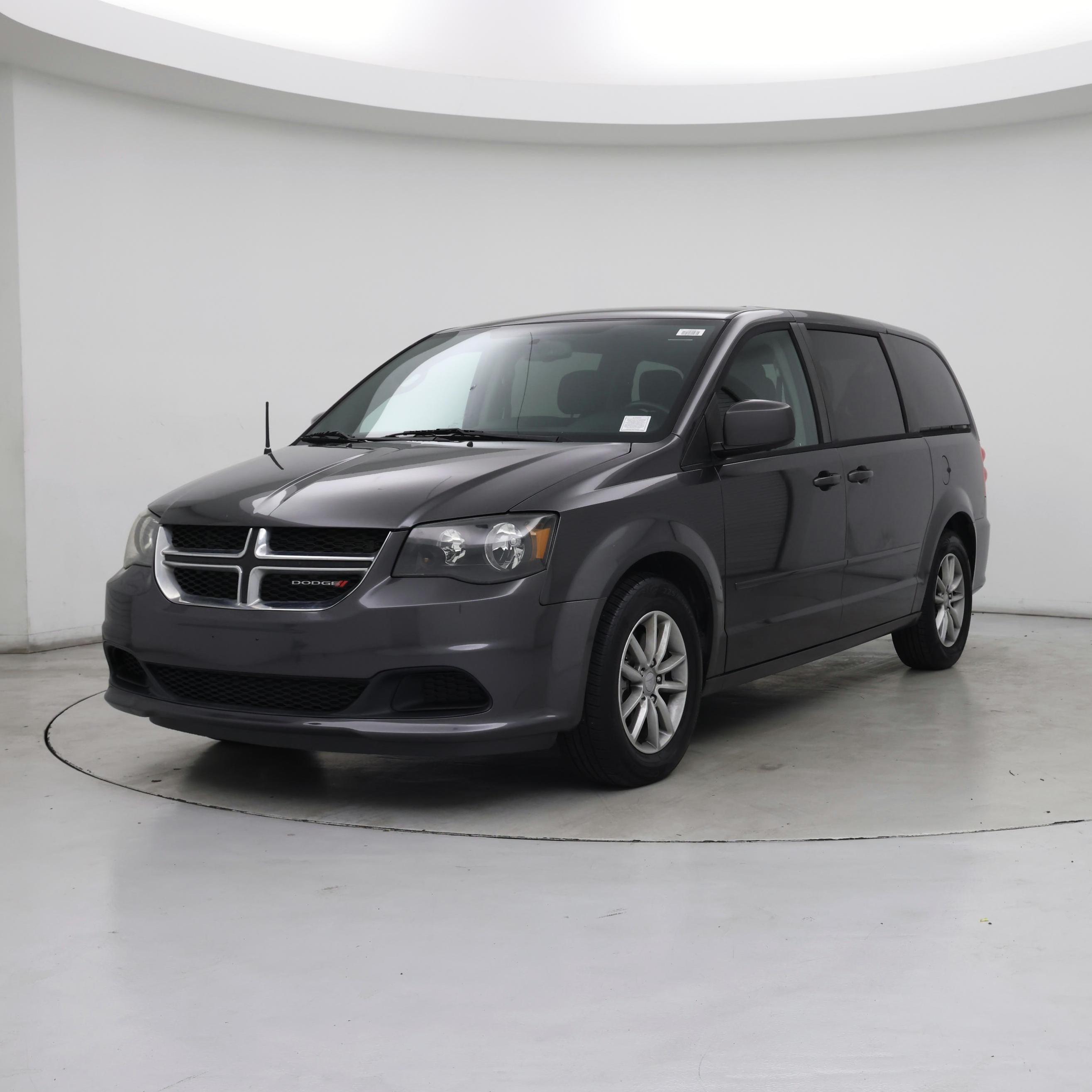 Thumbnail: 2016 Dodge Grand Caravan - 4