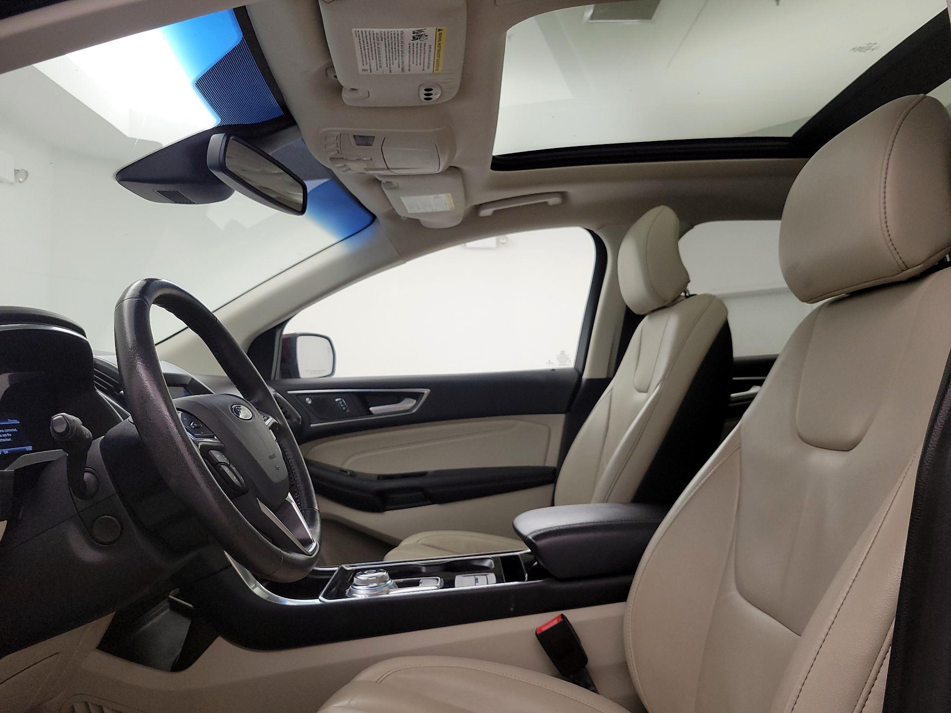 Thumbnail: 2019 Ford Edge - 20