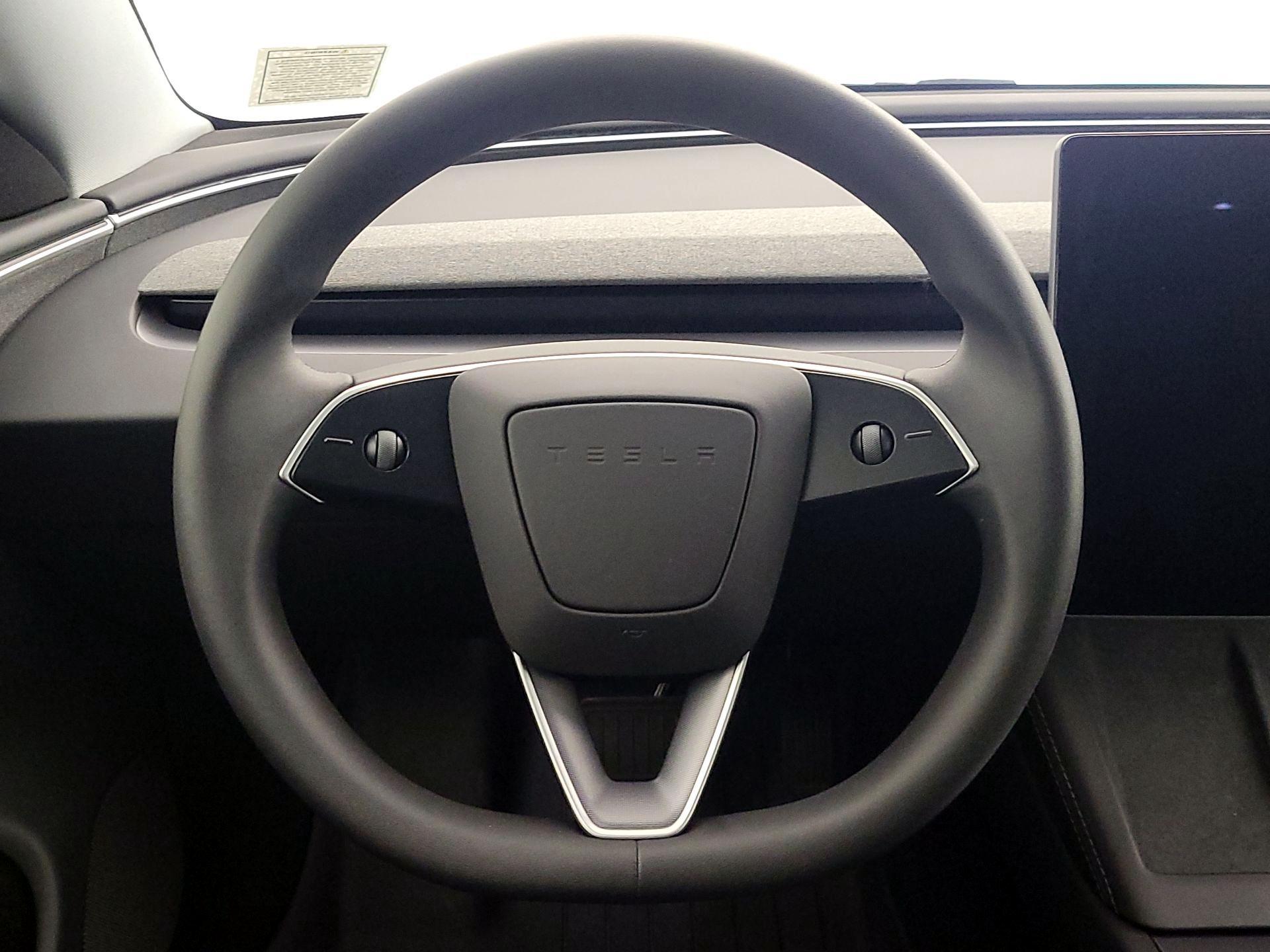 Thumbnail: 2025 Tesla Model 3 - 10