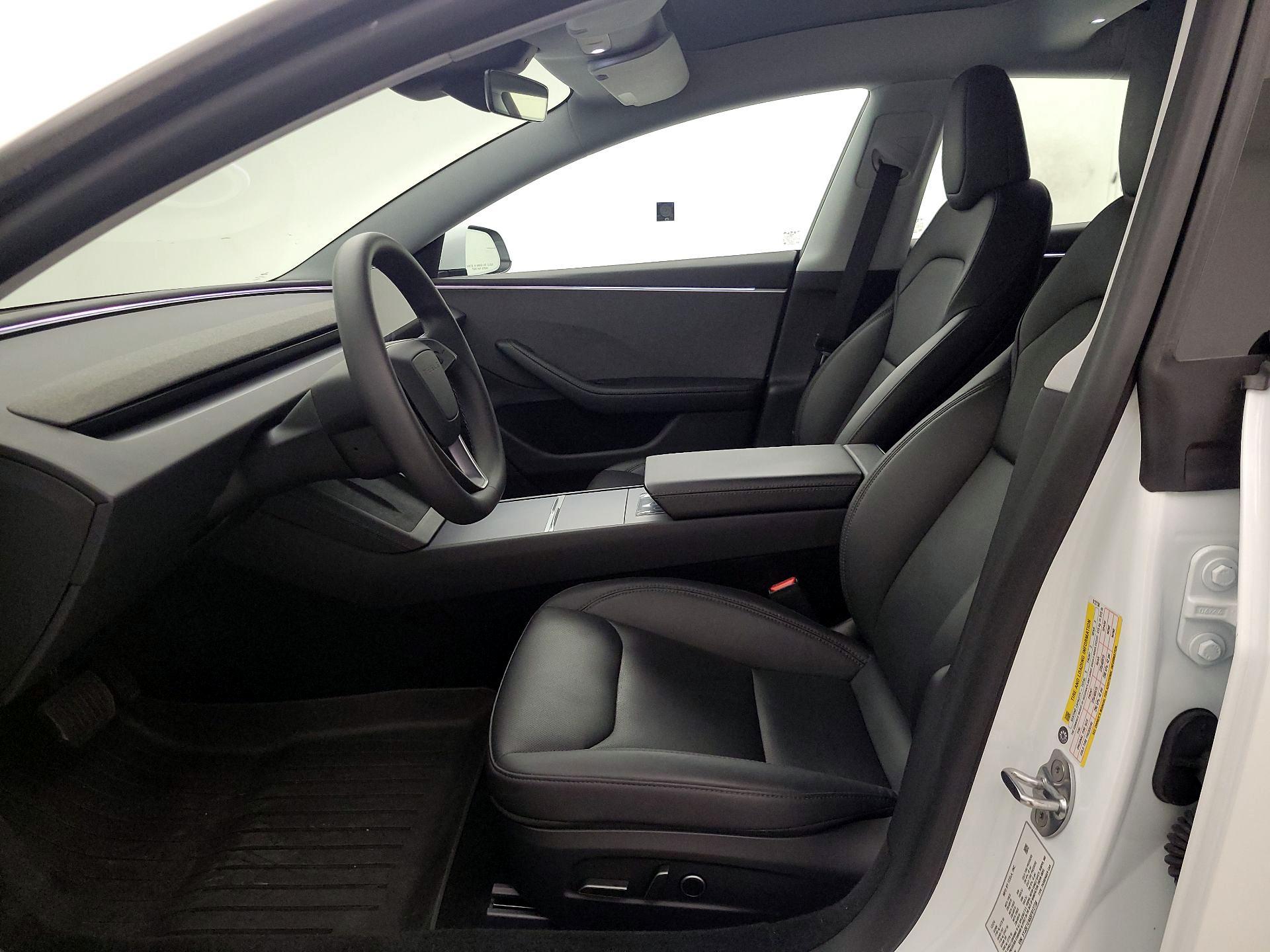 Thumbnail: 2025 Tesla Model 3 - 11