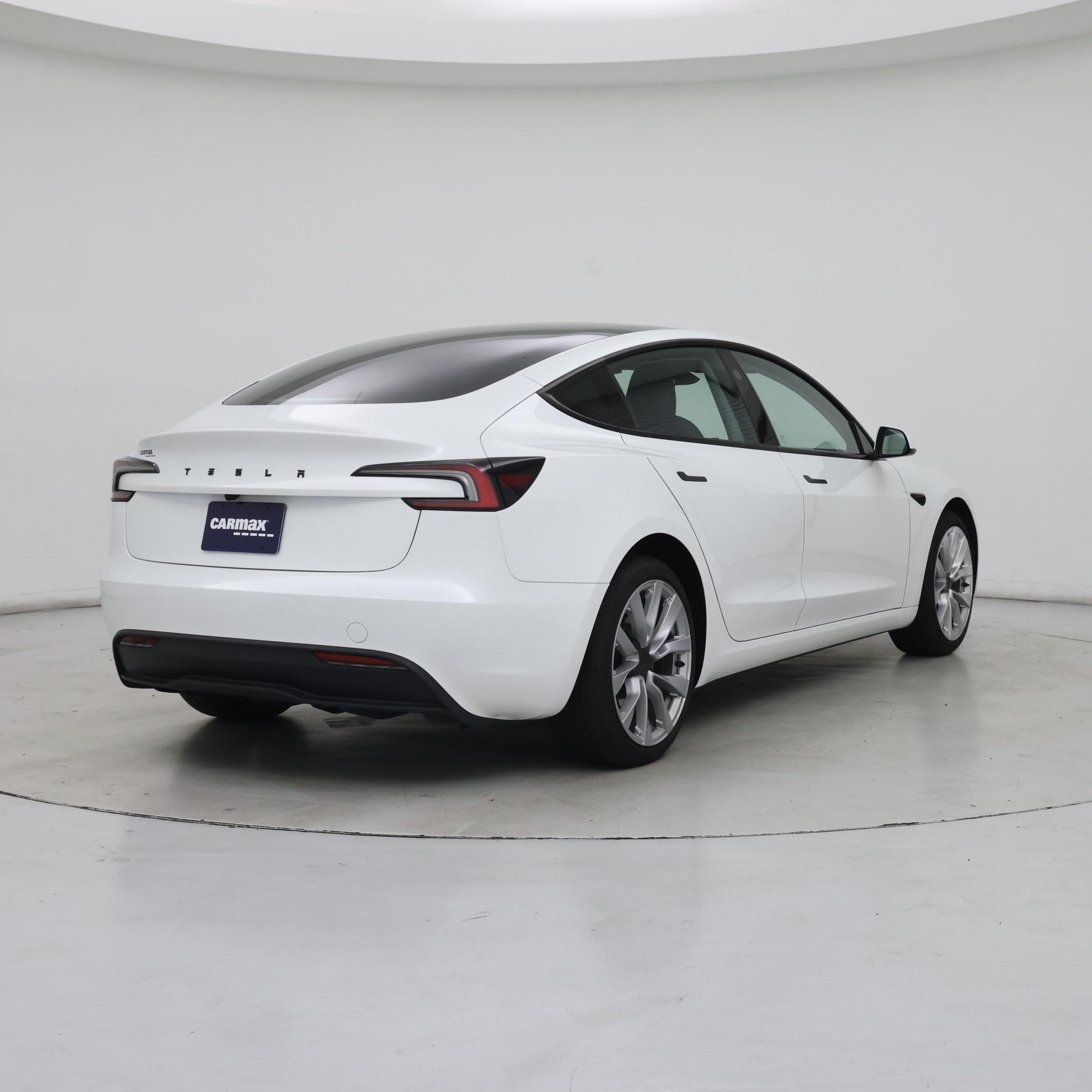 Thumbnail: 2025 Tesla Model 3 - 8