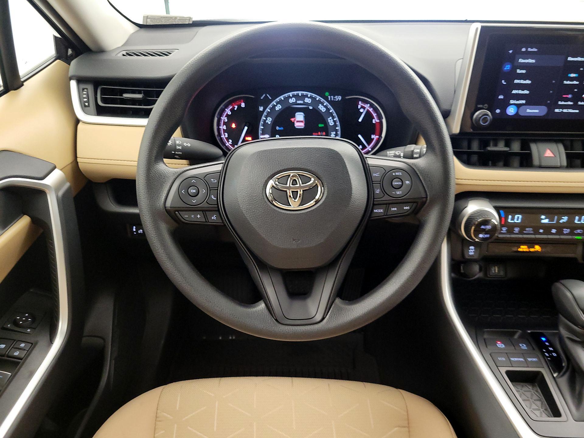 Thumbnail: 2025 Toyota RAV4 - 10