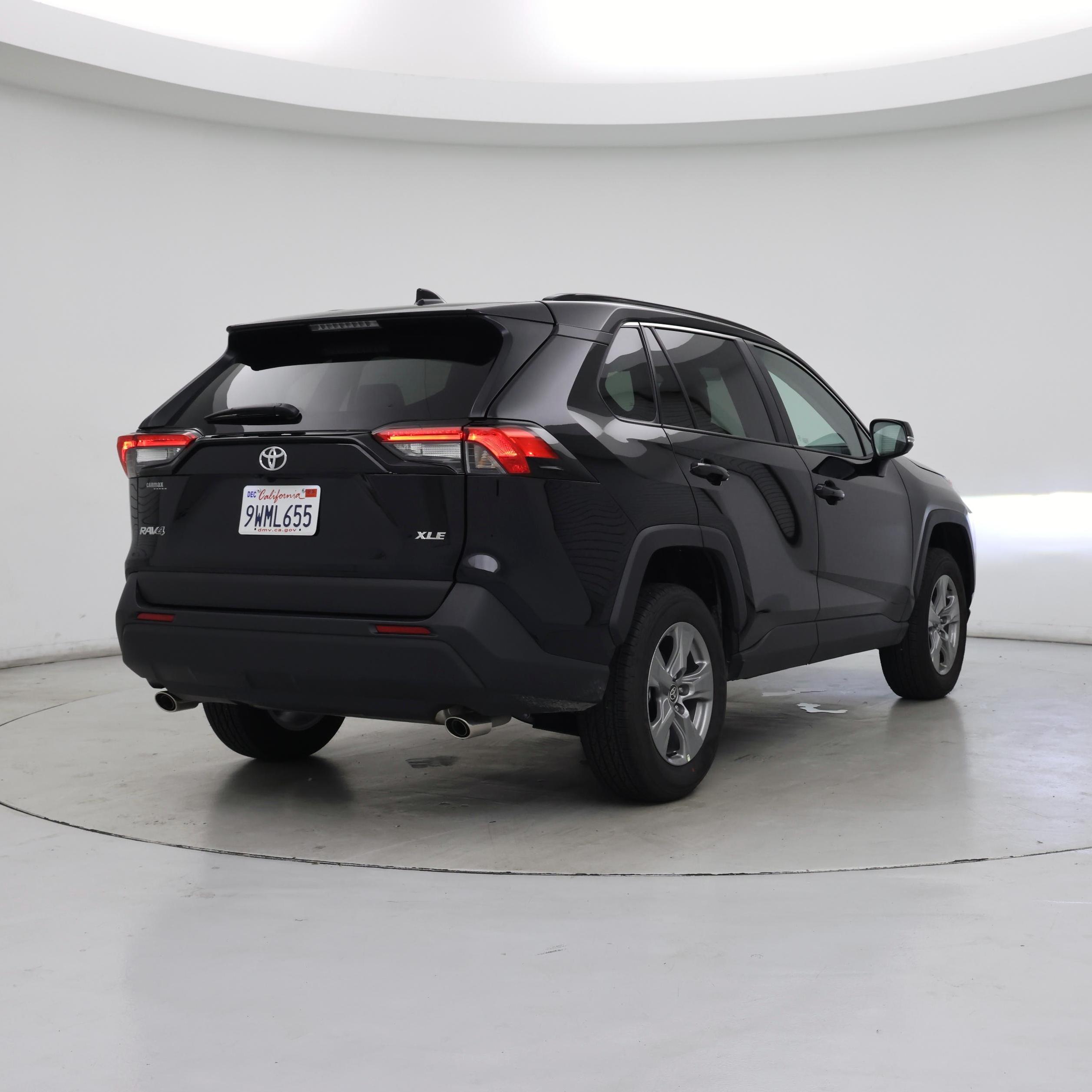 Thumbnail: 2025 Toyota RAV4 - 8