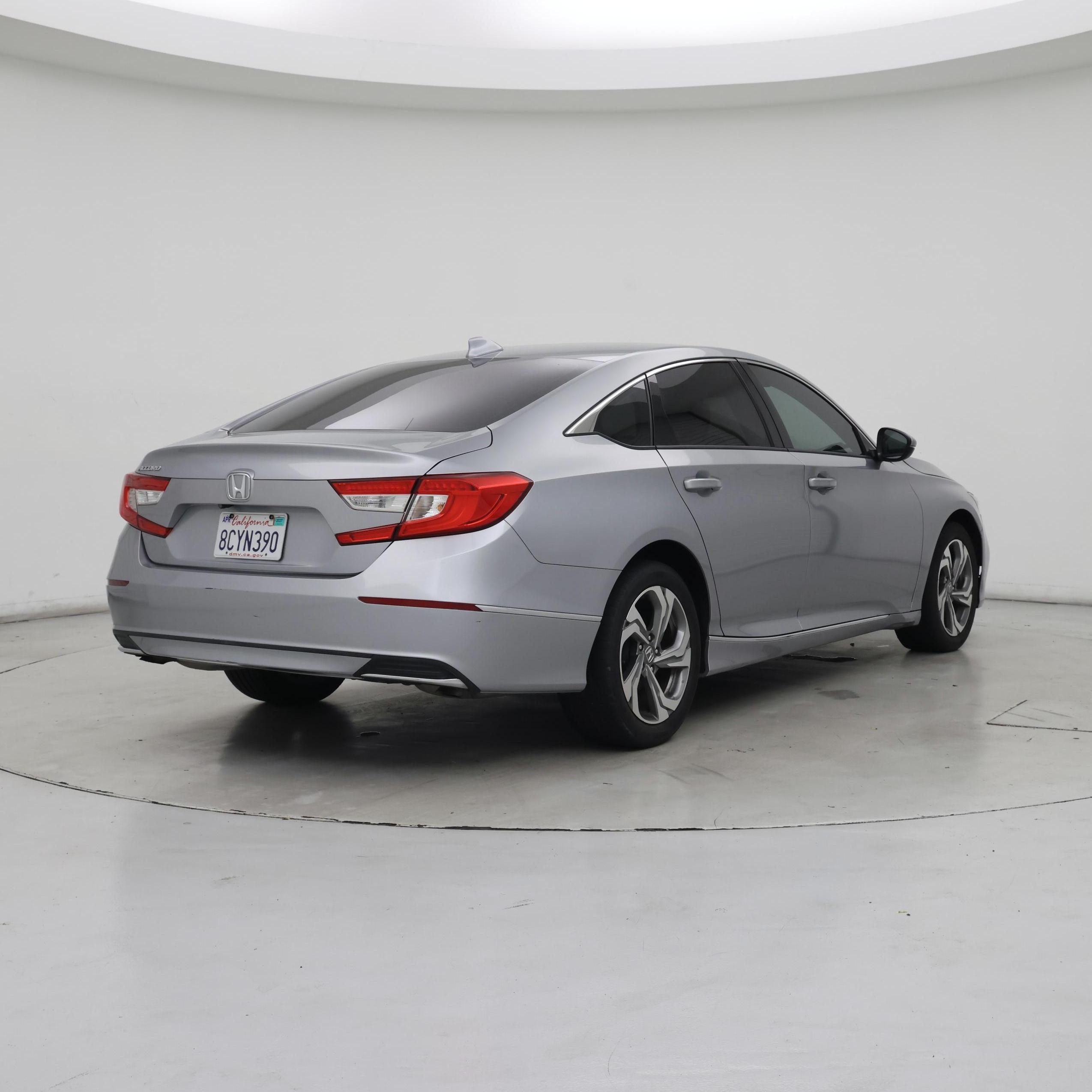 Thumbnail: 2018 Honda Accord - 8