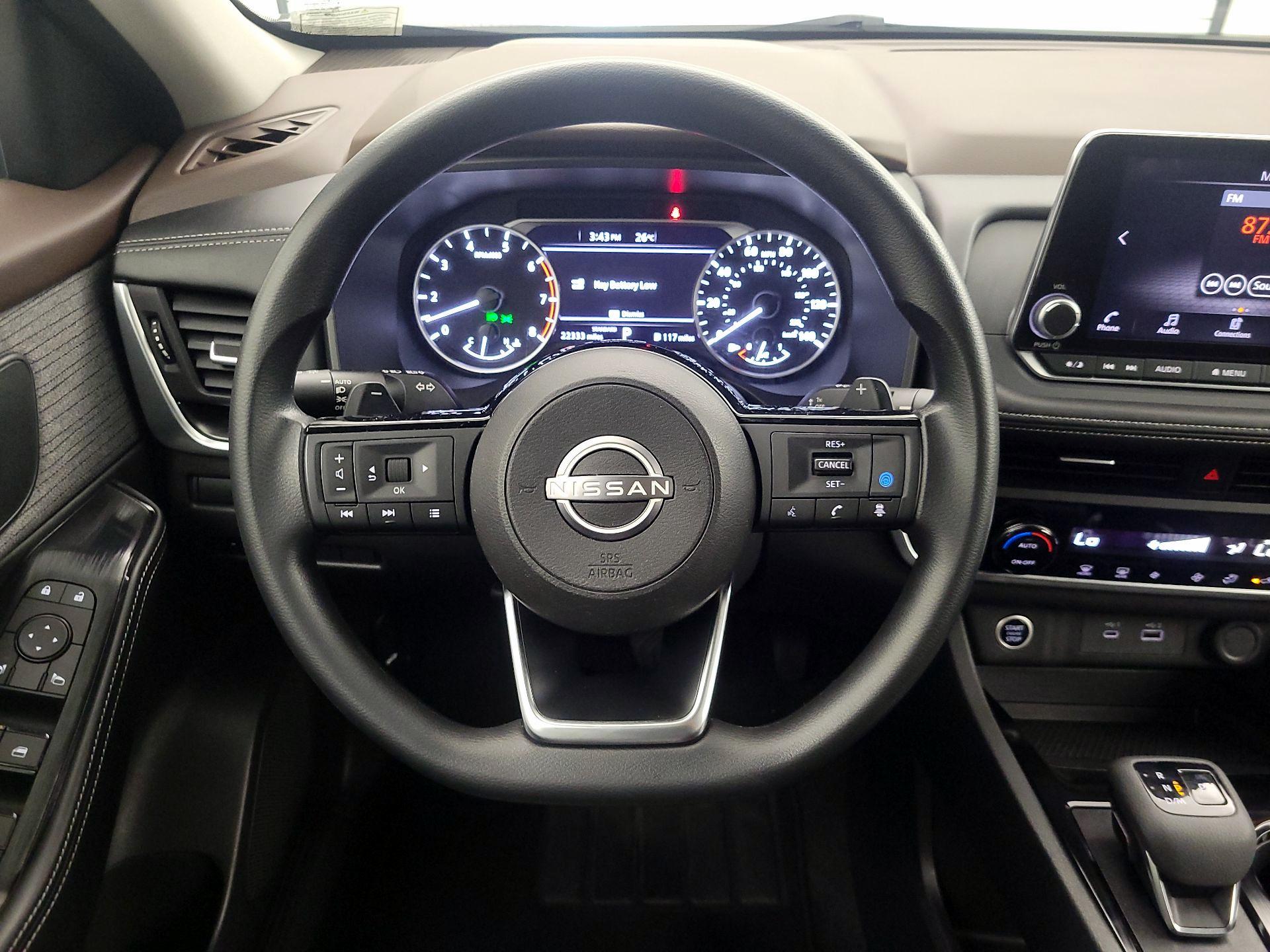 Thumbnail: 2023 Nissan Rogue - 10