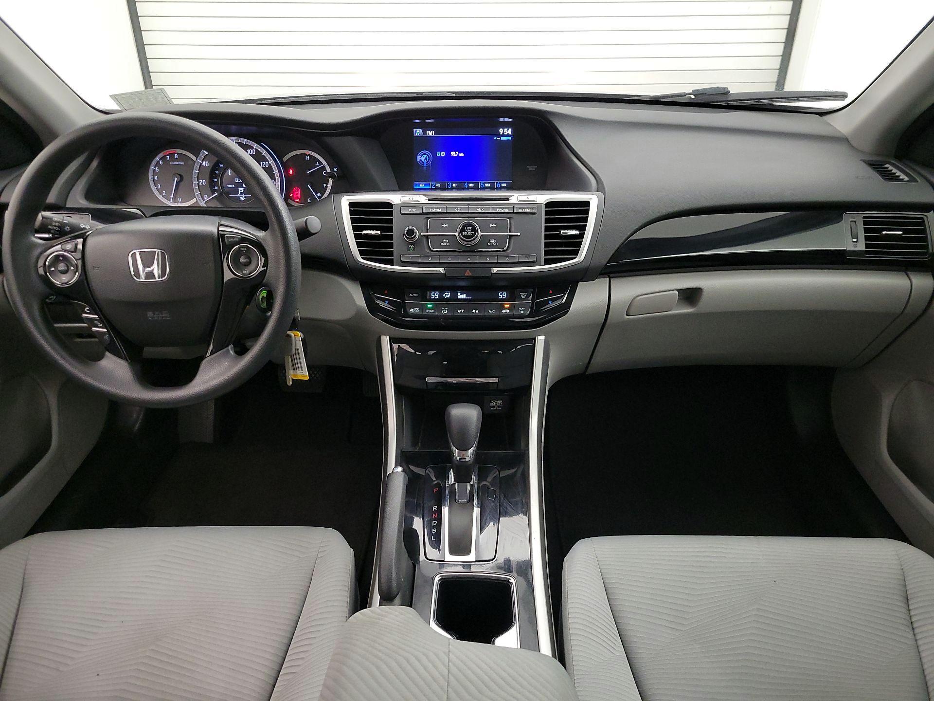Thumbnail: 2016 Honda Accord - 9